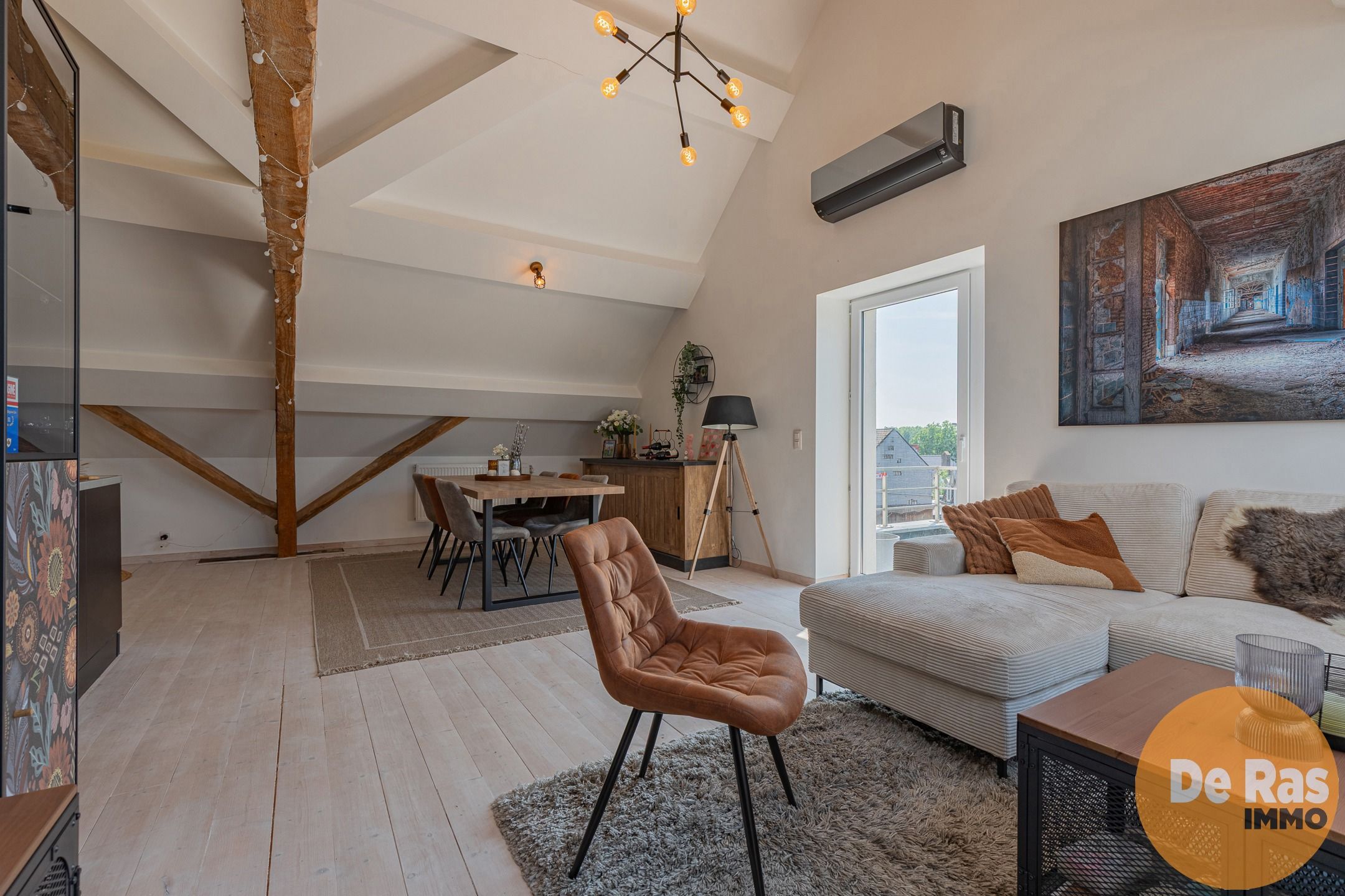 HILLEGEM- Excl. penthouse met uitstekende uitvalsbasis foto 10