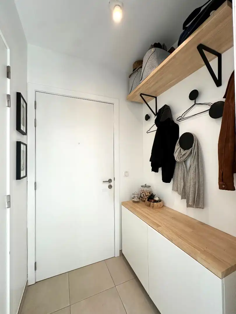 Stijlvol 1-slaapkamer appartement met berging en garage! foto 14