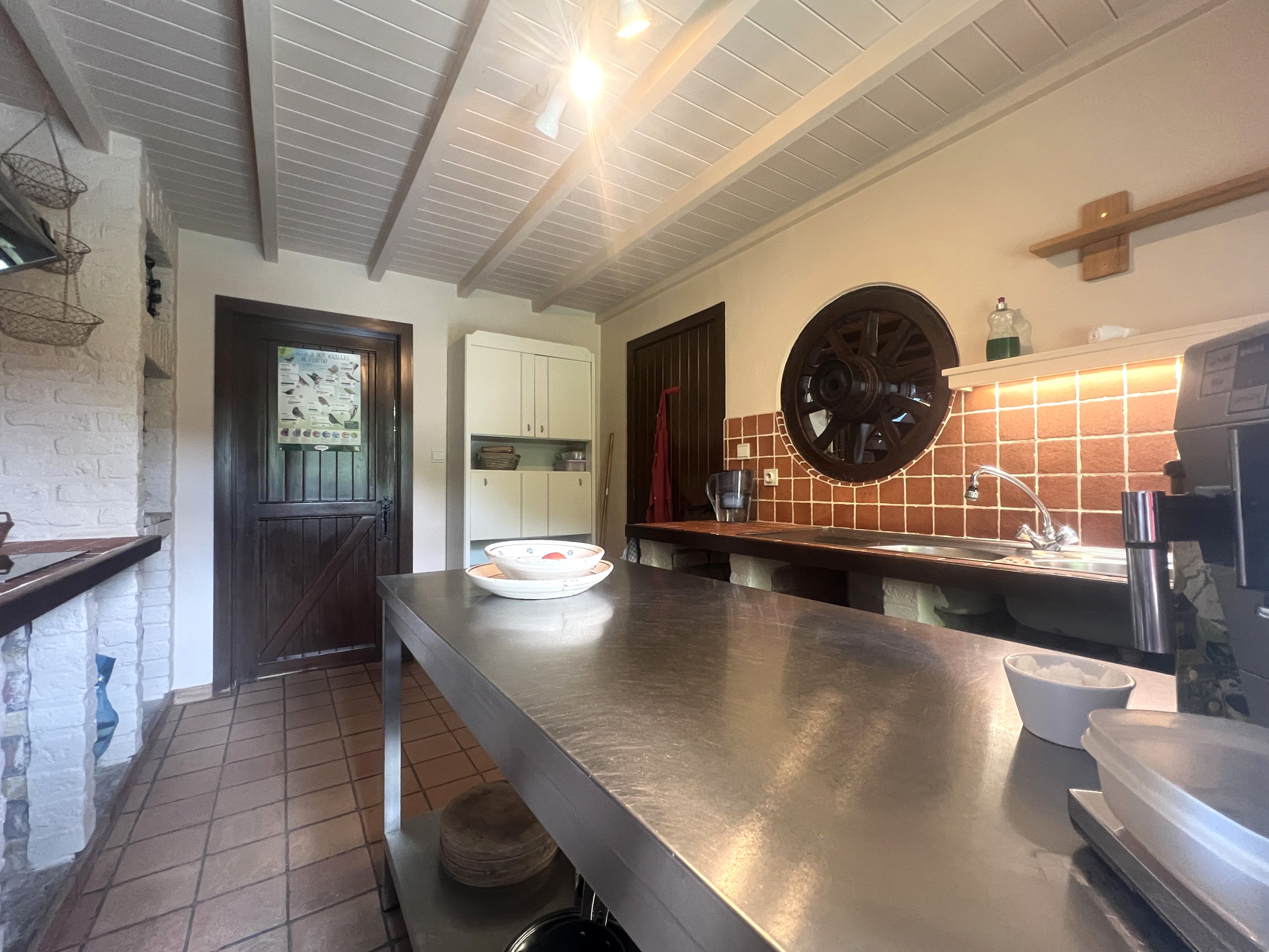 Alleenstaande woning op 930m² in oase van rust! foto 6
