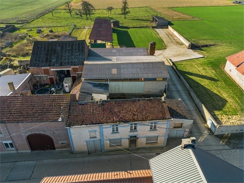VOLLEDIG TE RENOVEN WONING MET OPSLAGRUIMTE OP EEN PERCEEL VAN MAAR LIEFST 69A20CA IN HORPMAAL foto 5