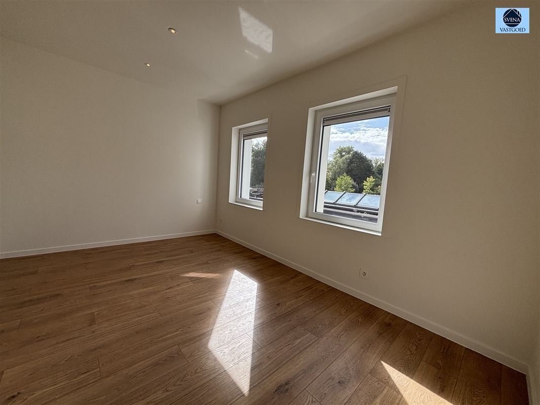 ENERGIEZUINIGE GERENOVEERDE WONING foto 11