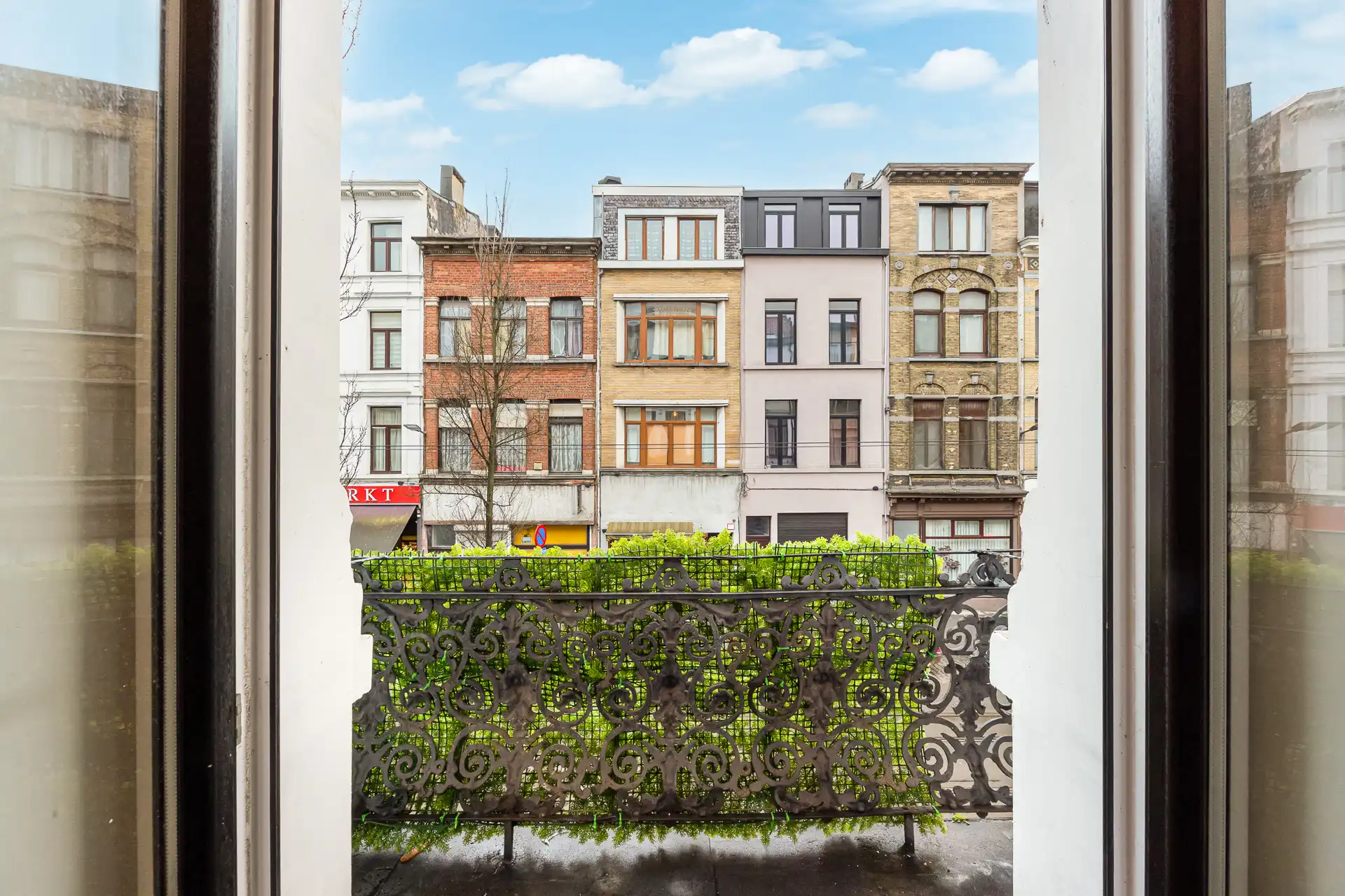 Appartement met 2 slaapkamers,2 terrassen en kelderruimte. foto 13