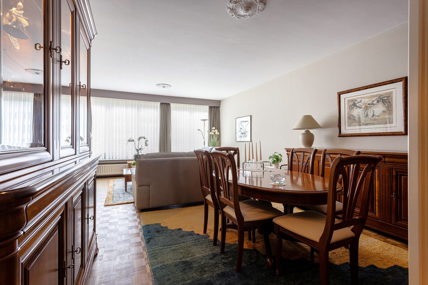 Instapklaar 2-slaapkamer appartement (2v) met terras! foto 7