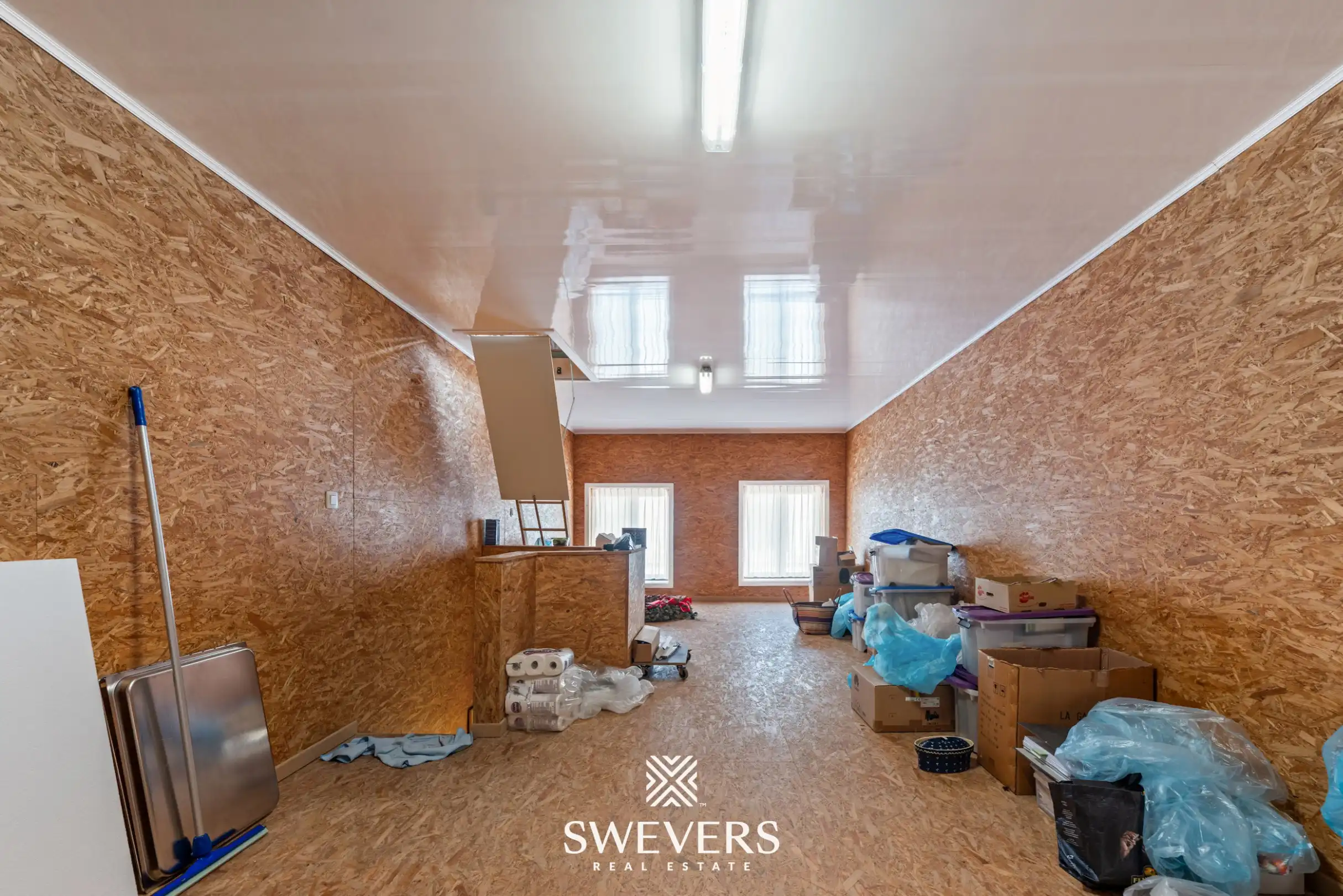 Instapklaar handelshuis op toplocatie met een oppervlakte van 272m2 foto 33