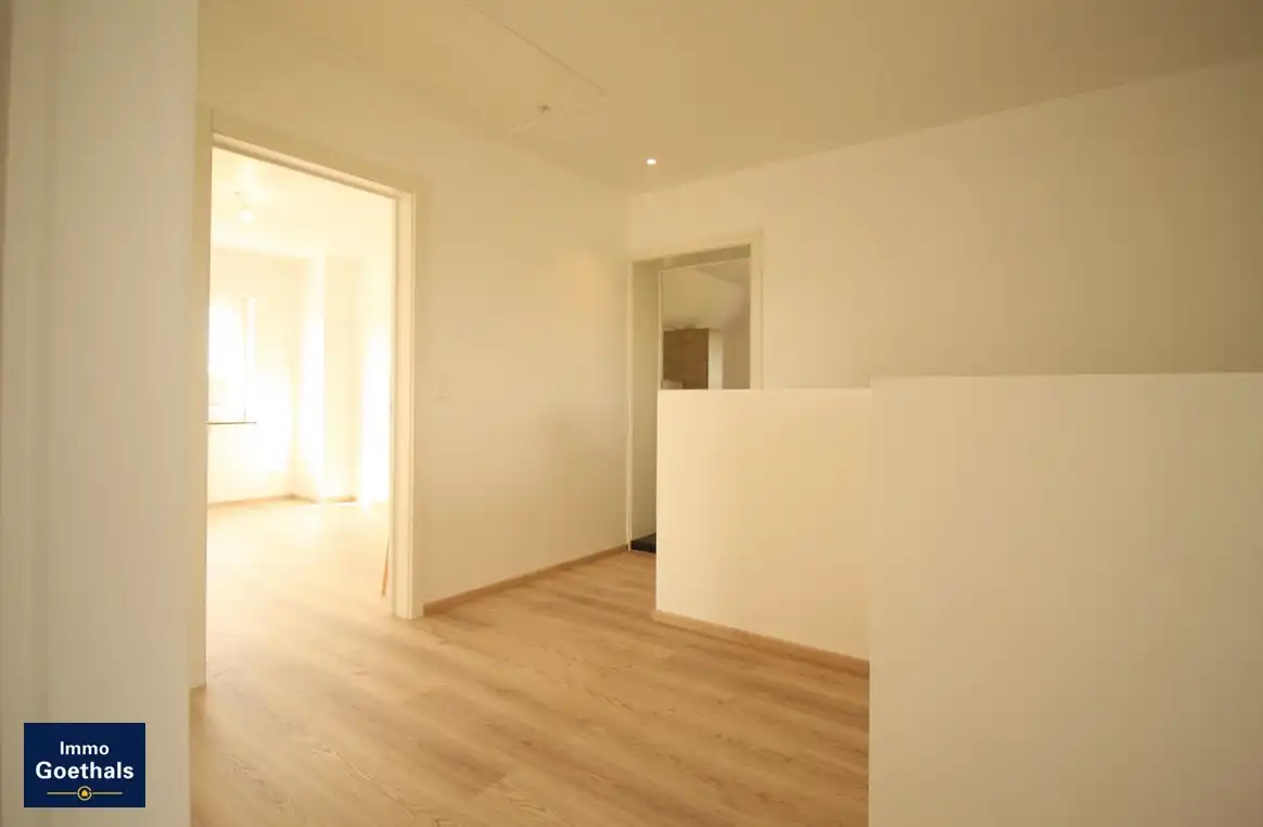 Ruime en recente pastoriewoning te huur in Zulte-Machelen foto 22