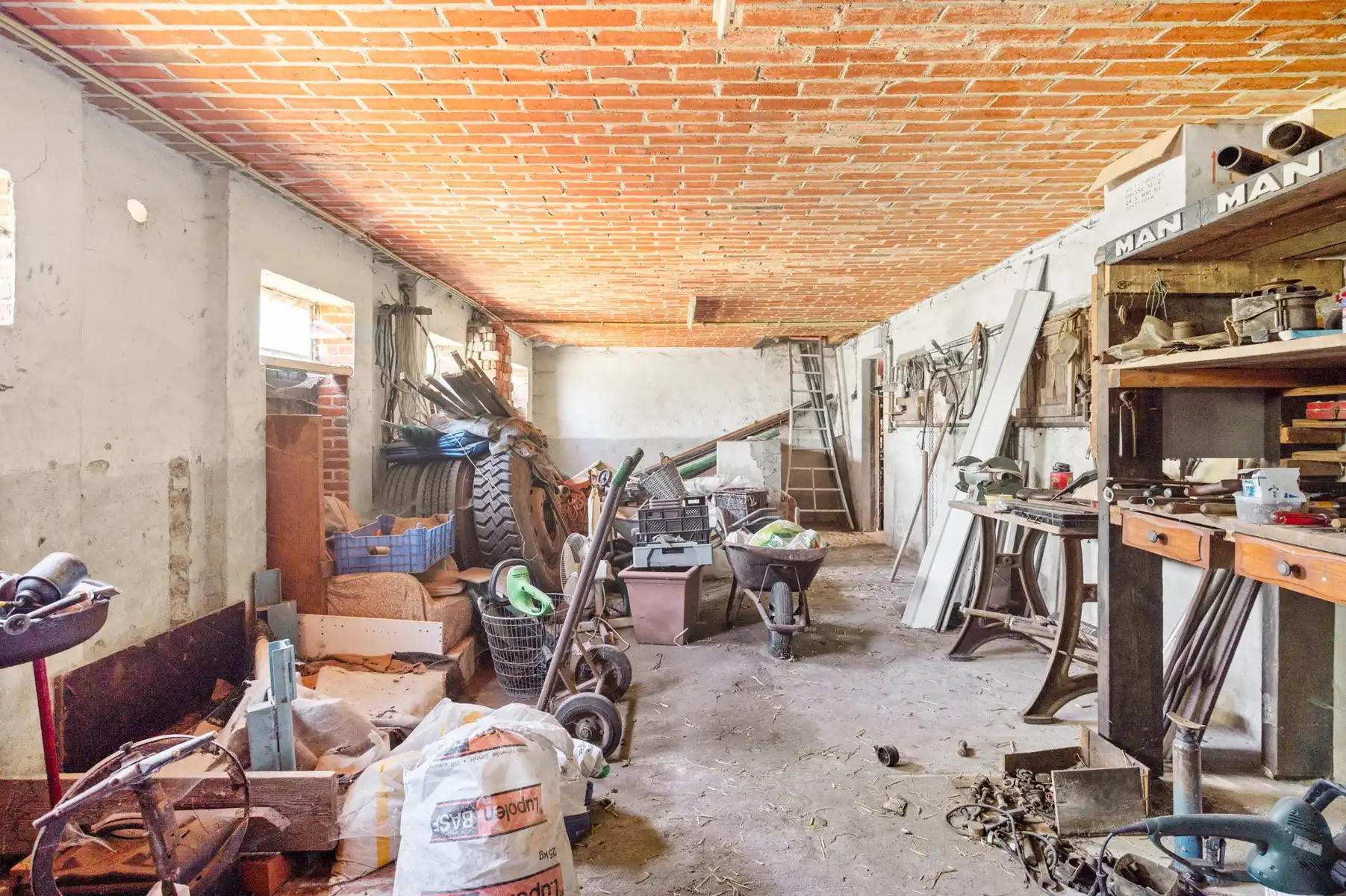 Hoevevilla op uniek perceel met veel potentieel foto 35