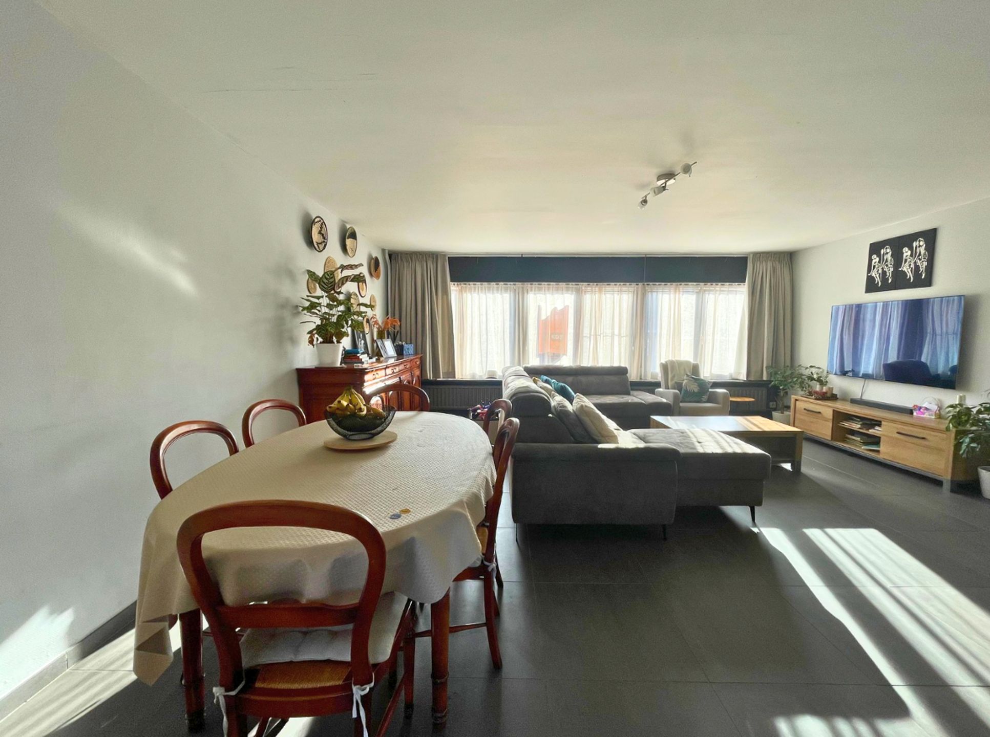 Appartementsgebouw op uitstekende locatie foto 4