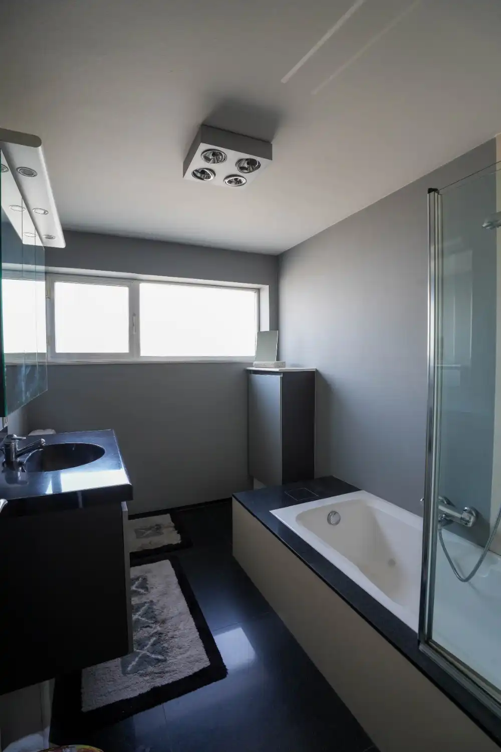 Handelspand met woning op uitzonderlijke locatie. foto 13