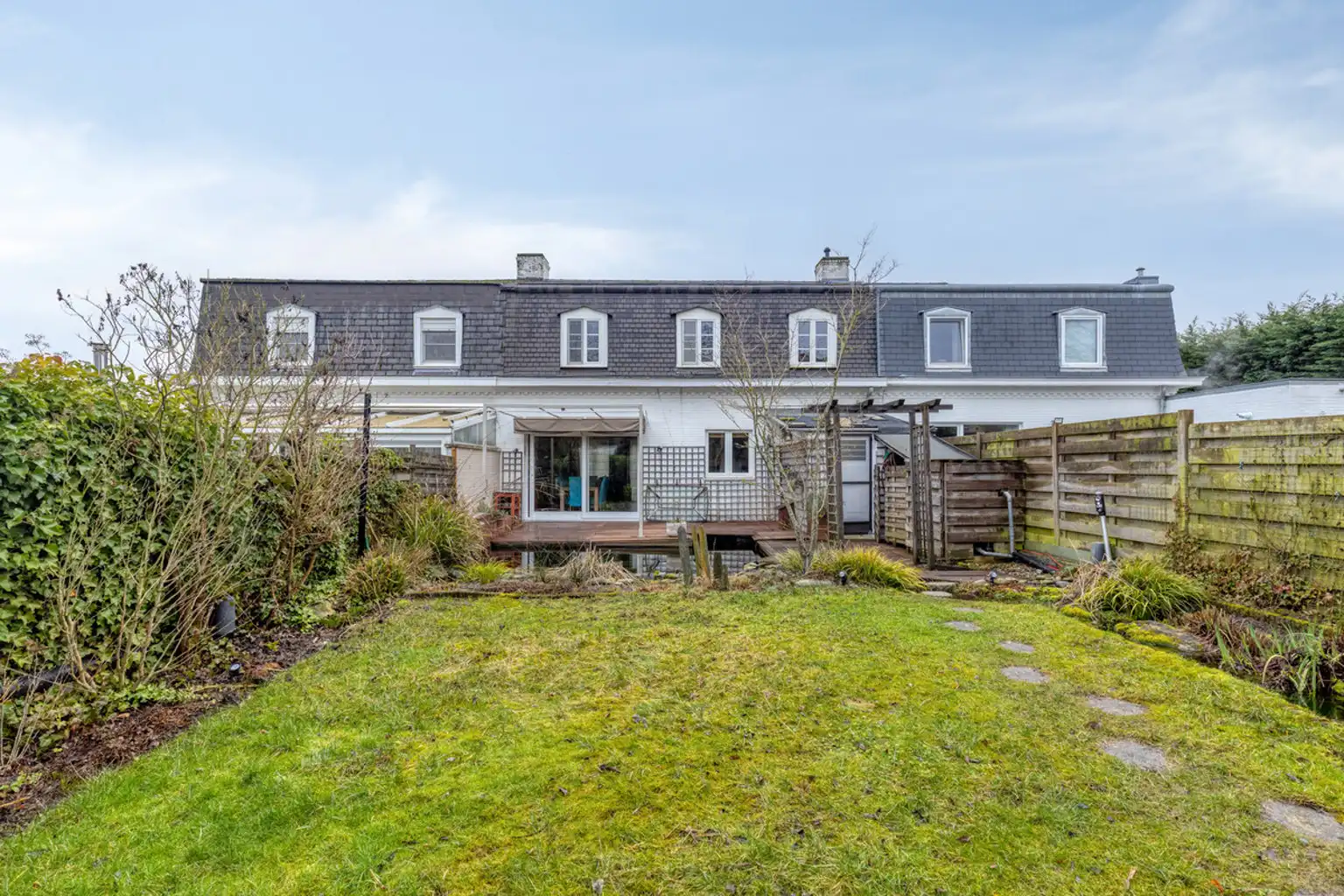 Charmante en verzorgde tweegevelwoning met aangename tuin foto 25