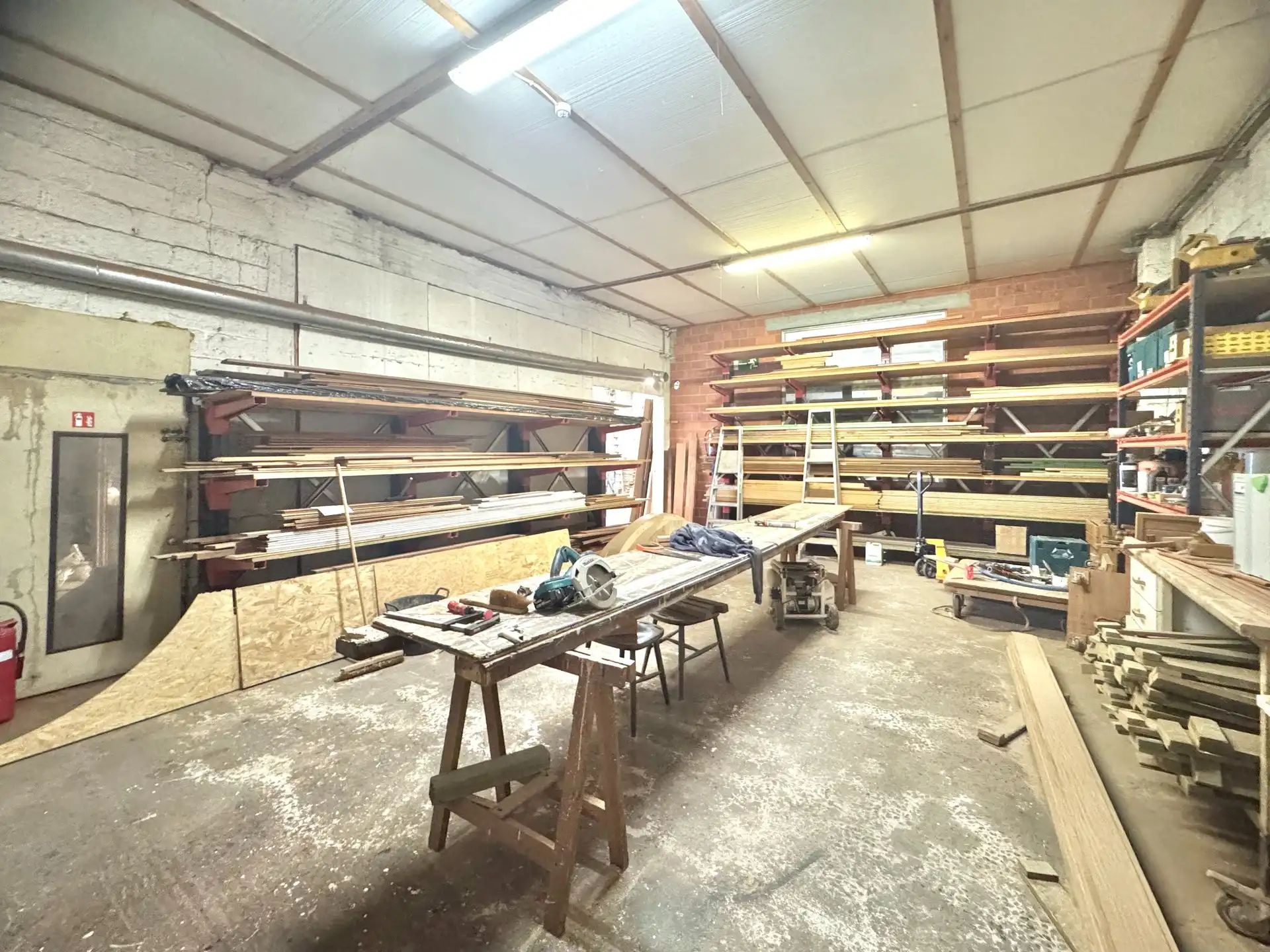 MAGAZIJNRUIMTE 350 M² | BUREEL | KOER | CASCO APPARTEMENT | 714 M² foto 6