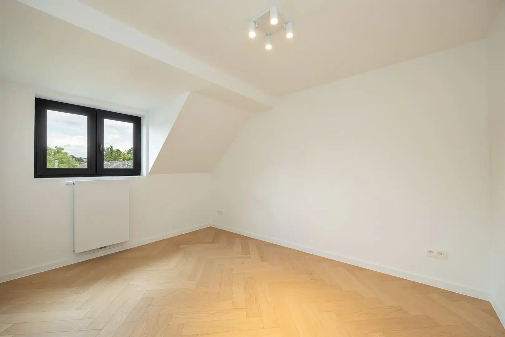 Top-gerenoveerd duplexappartement in Ekeren-Donk foto 10