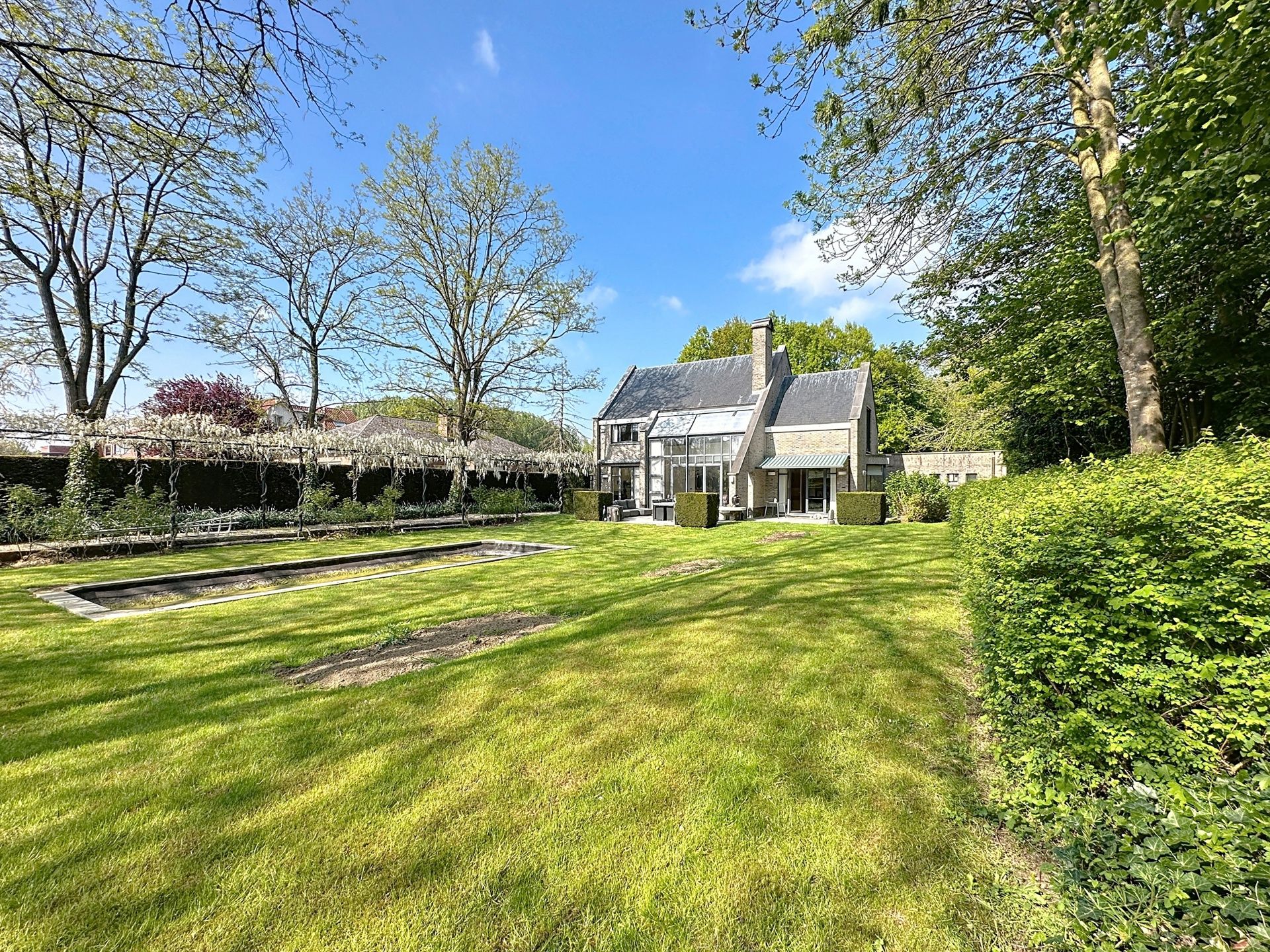 Tijdloos landhuis op meer dan 40a aan rand van het dorp foto 31