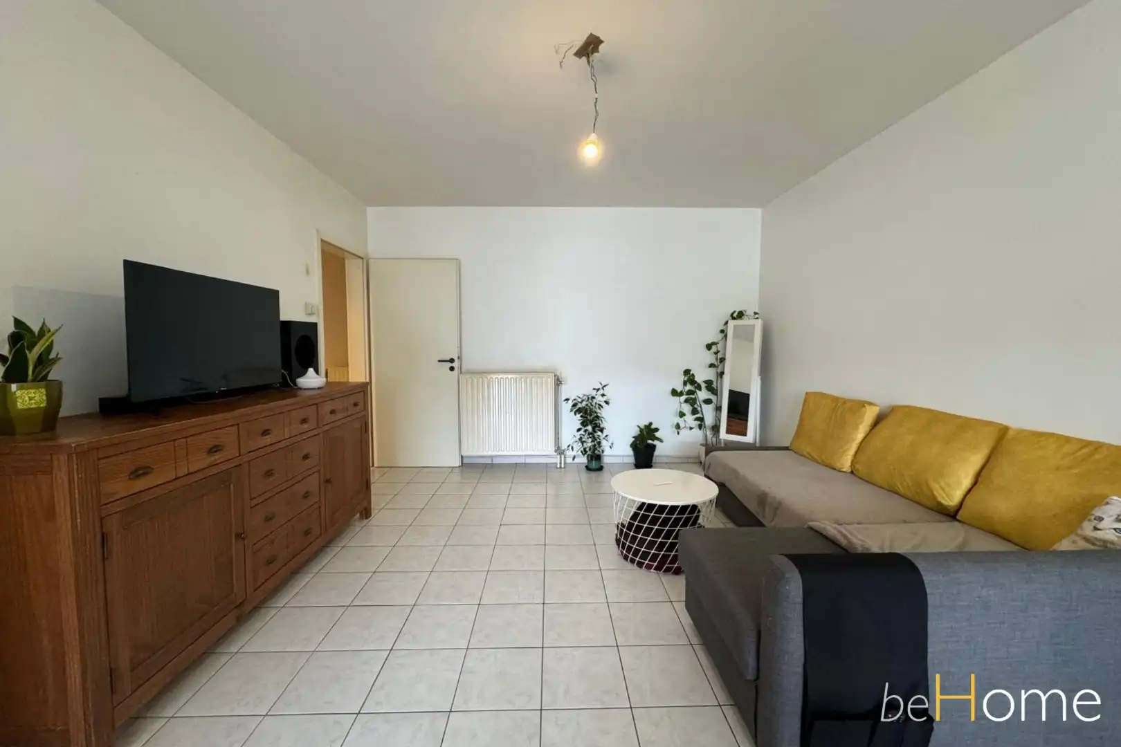 Op zoek naar een opbrengsteigendom met handelspand, 2 appartementen en 4 garages in hartje Merchtem? Welkom Home!  foto 11