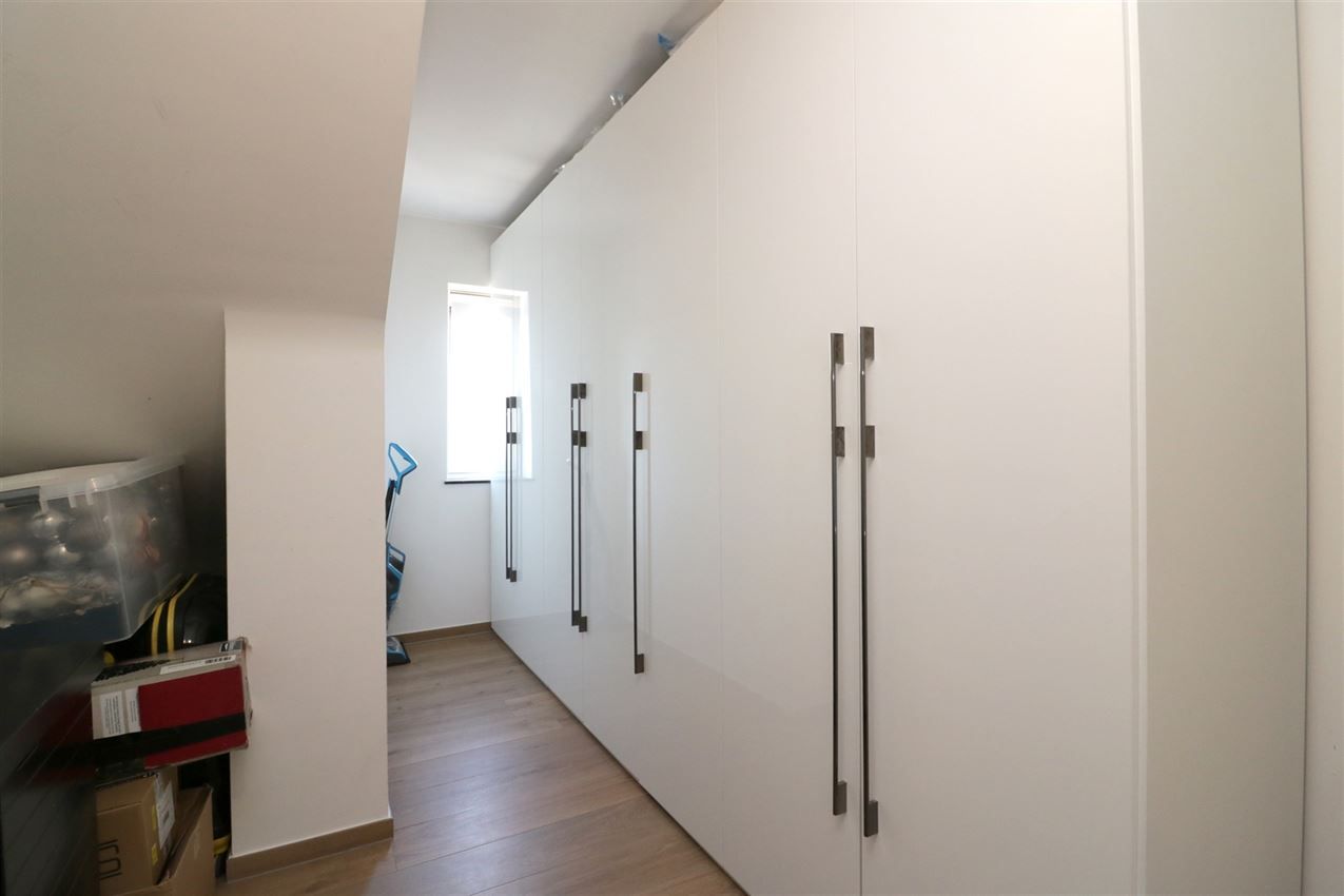 Duplex, drie slpk, westterras, nabij station foto 17
