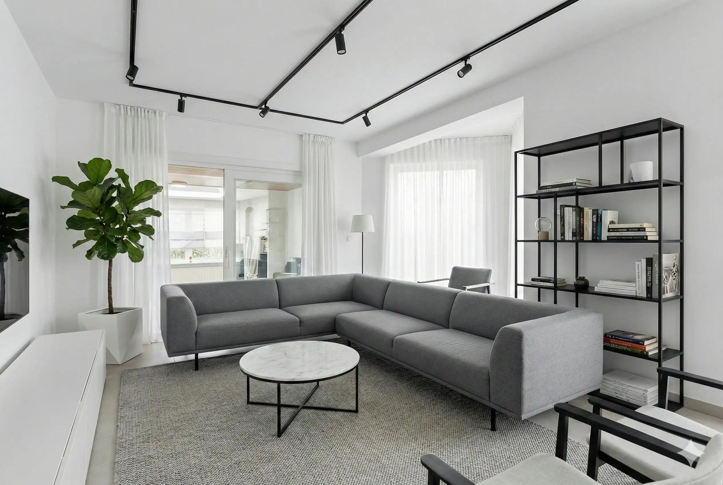 Driegevelwoning te koop in Dworp foto 8