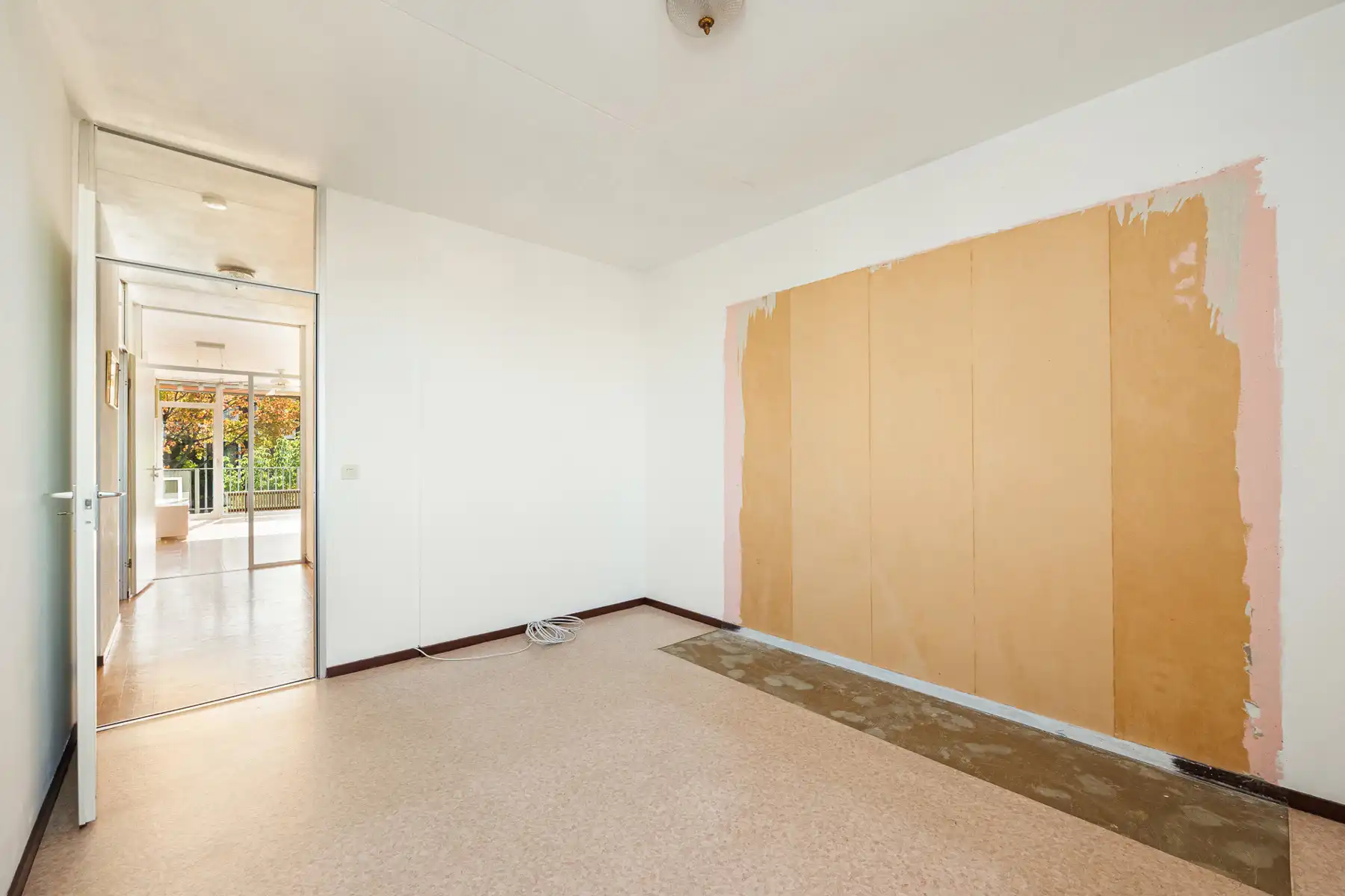 Te renoveren 2-slaapkamerappartement met terras en garagebox (EPC B!) foto 10