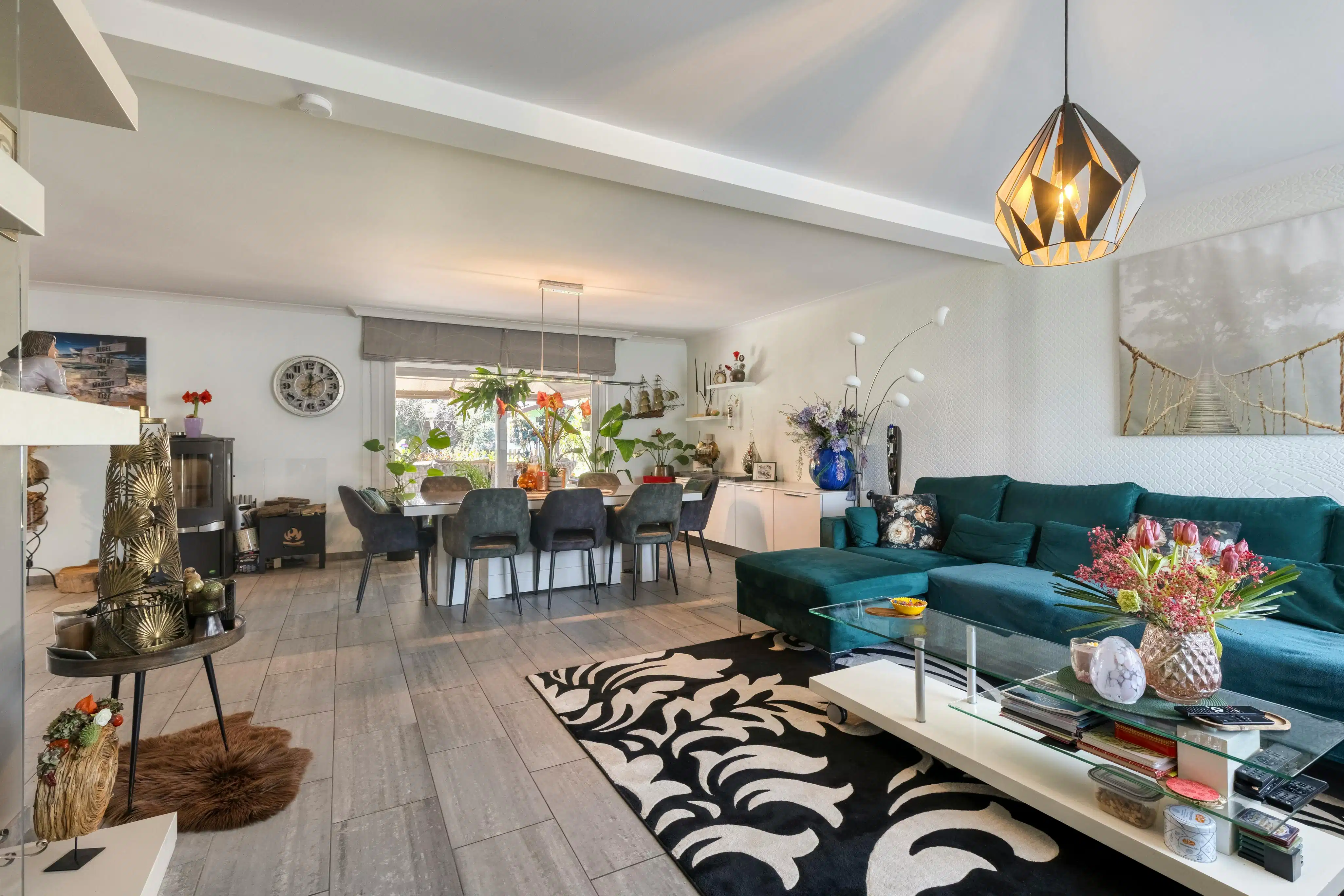 Instapklare gezinswoning met tuin in residentieel Evergem foto 4