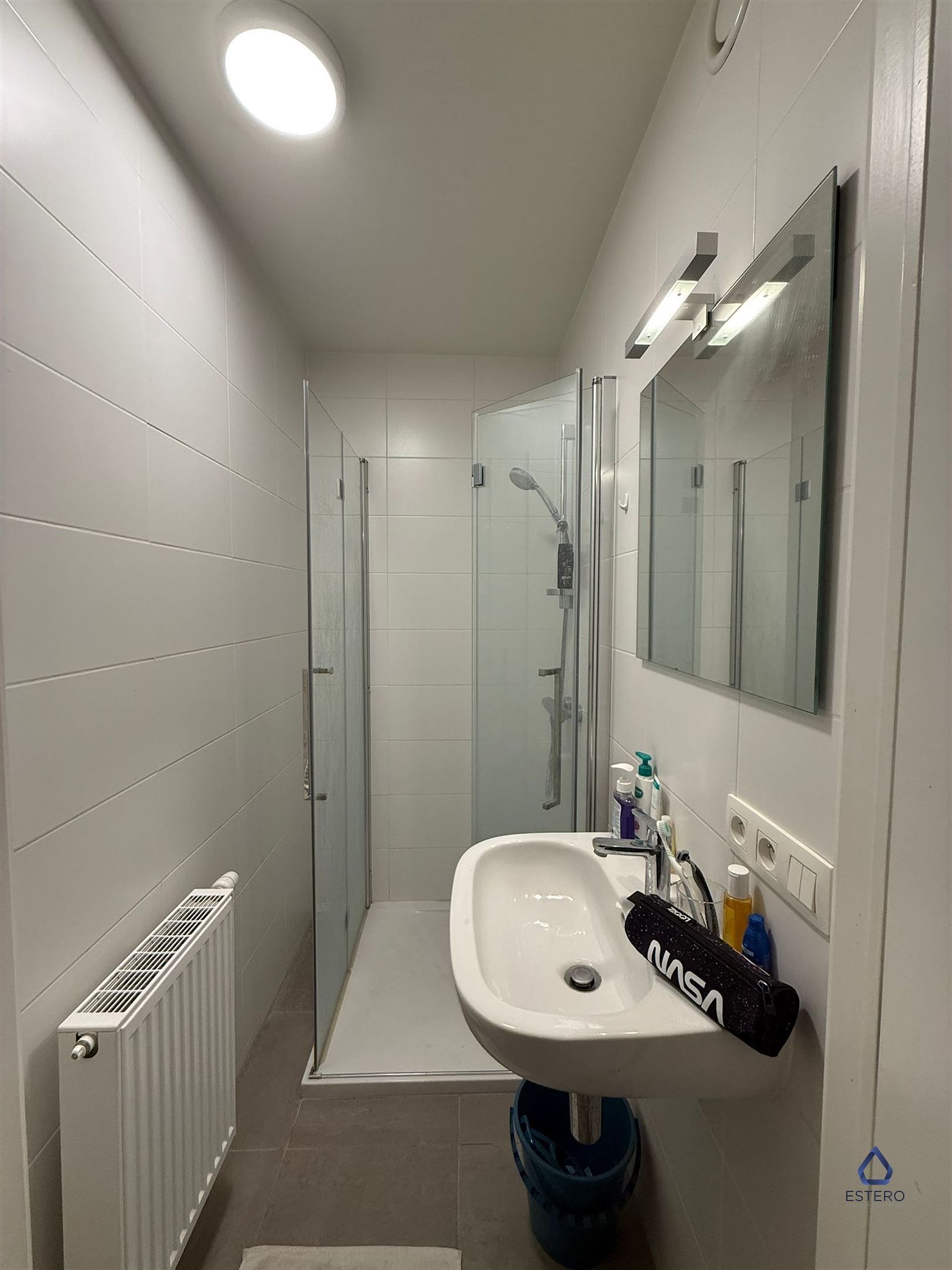 Moderne studio met terras en ondergrondse parking foto 8