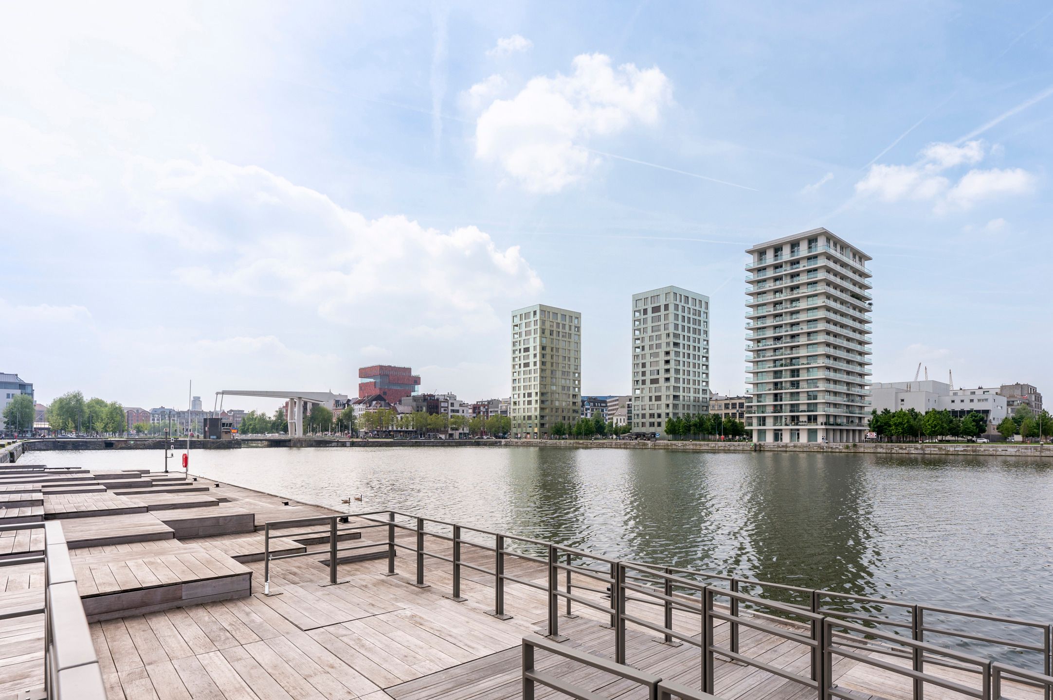 ANTWERPEN EILANDJE - Panoramische zichten en riant terras foto 22