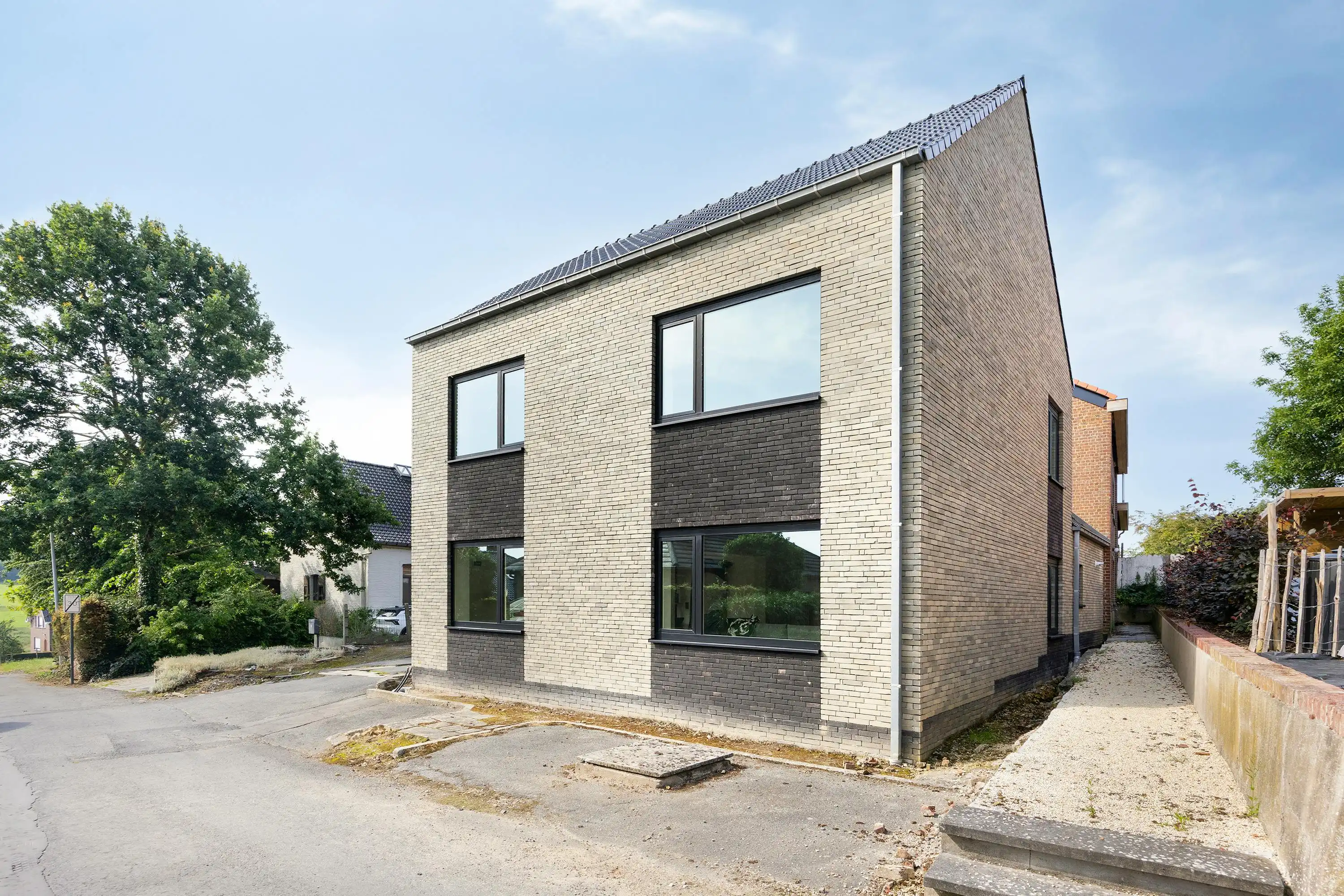 Gerenoveerd huis te koop in Mater (Oudenaarde) foto {{pictureIndex}}