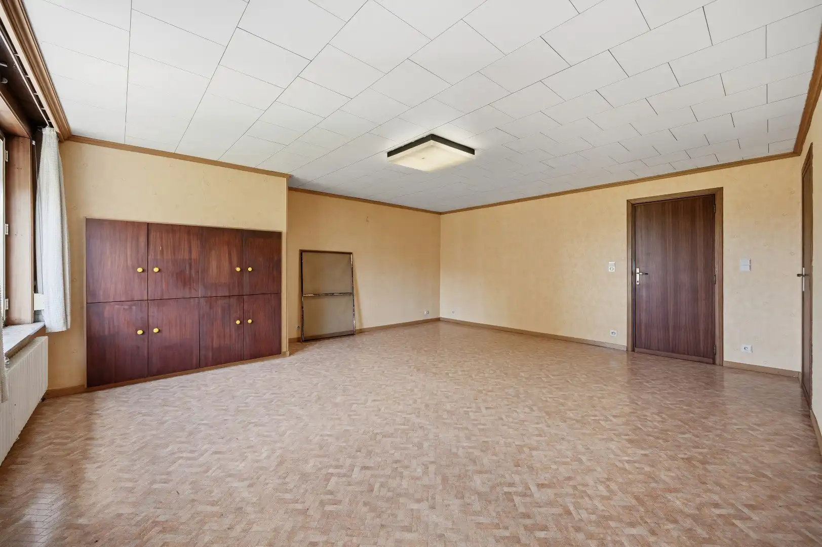 Goed gelegen, ruime gezinswoning met 7 slaapkamers in Neerwinden (Landen) foto 22