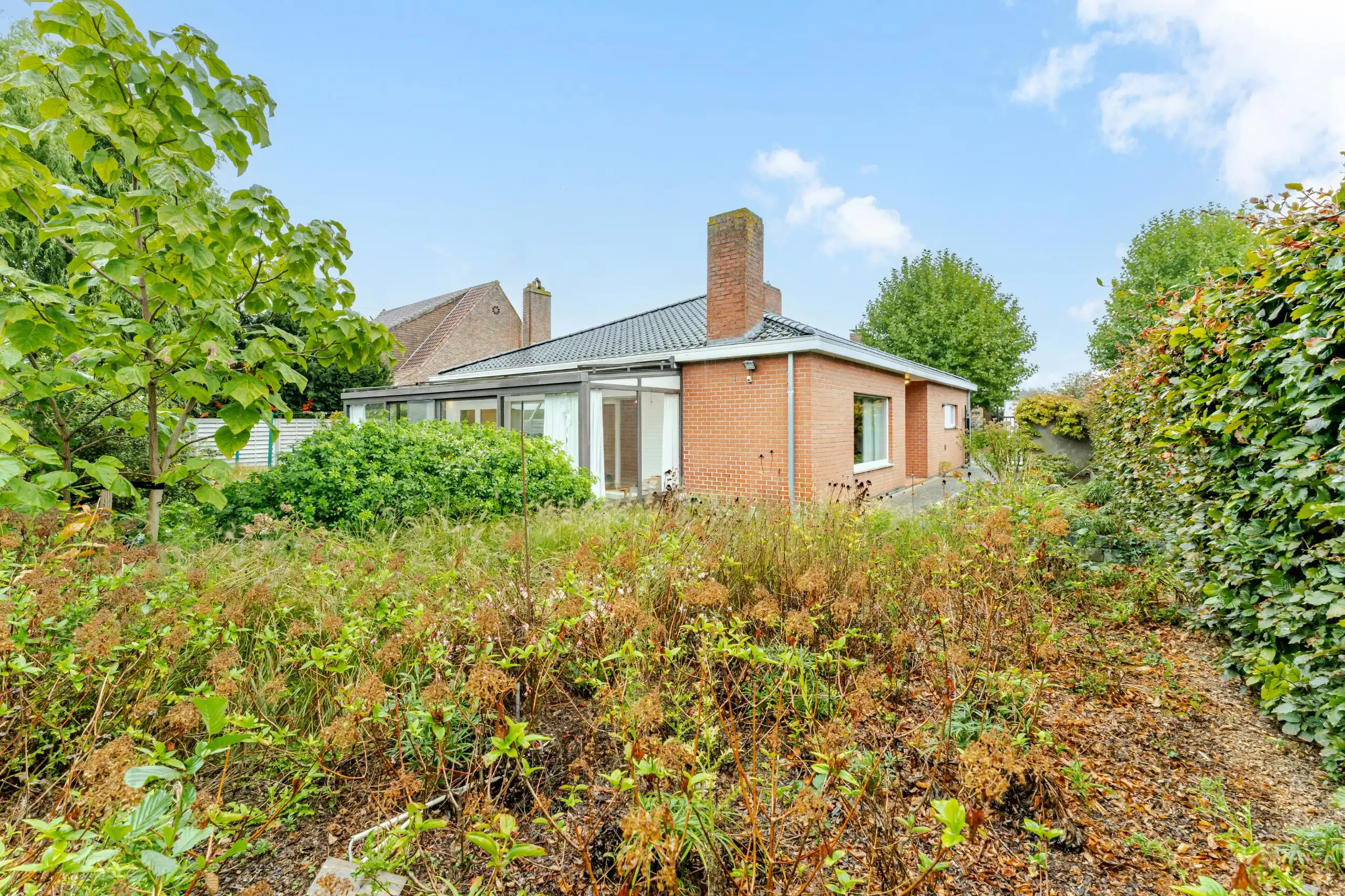 Verzorgde bungalow op 585 m2 met 3 slaapkamers en zonnige tuin nabij het centrum foto 17