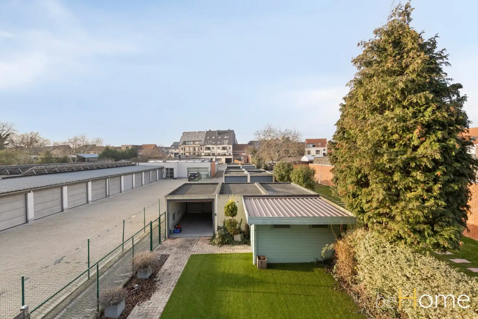 Op zoek naar een leuk gelijkvloers-appartement met tuin in Merchtem? Welkom Home! foto 3