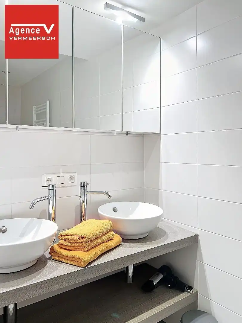 Ruim en lichtrijk GEMEUBILEERD  2-slkr appartement (117m²)gelegen op 50m van Zeedijk!  foto 21