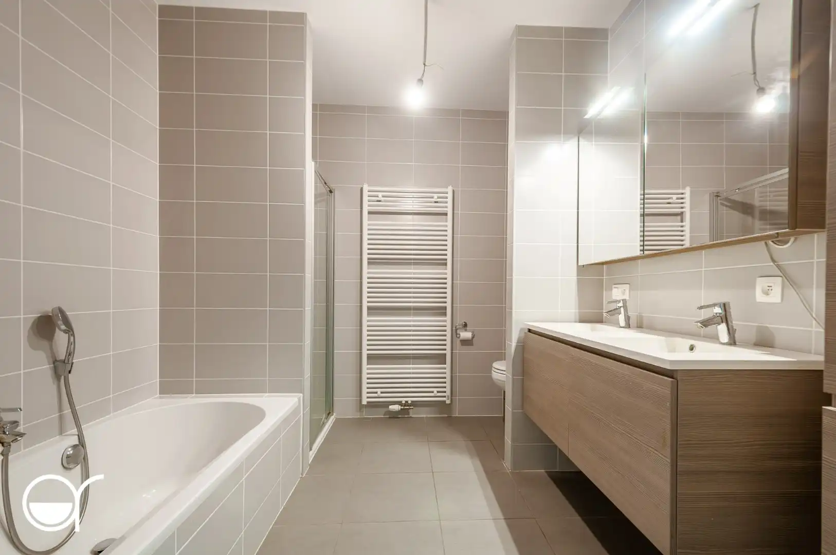 Prachtig appartement met 3 slaapkamers en terras met zicht op het Blaisantpark foto 18