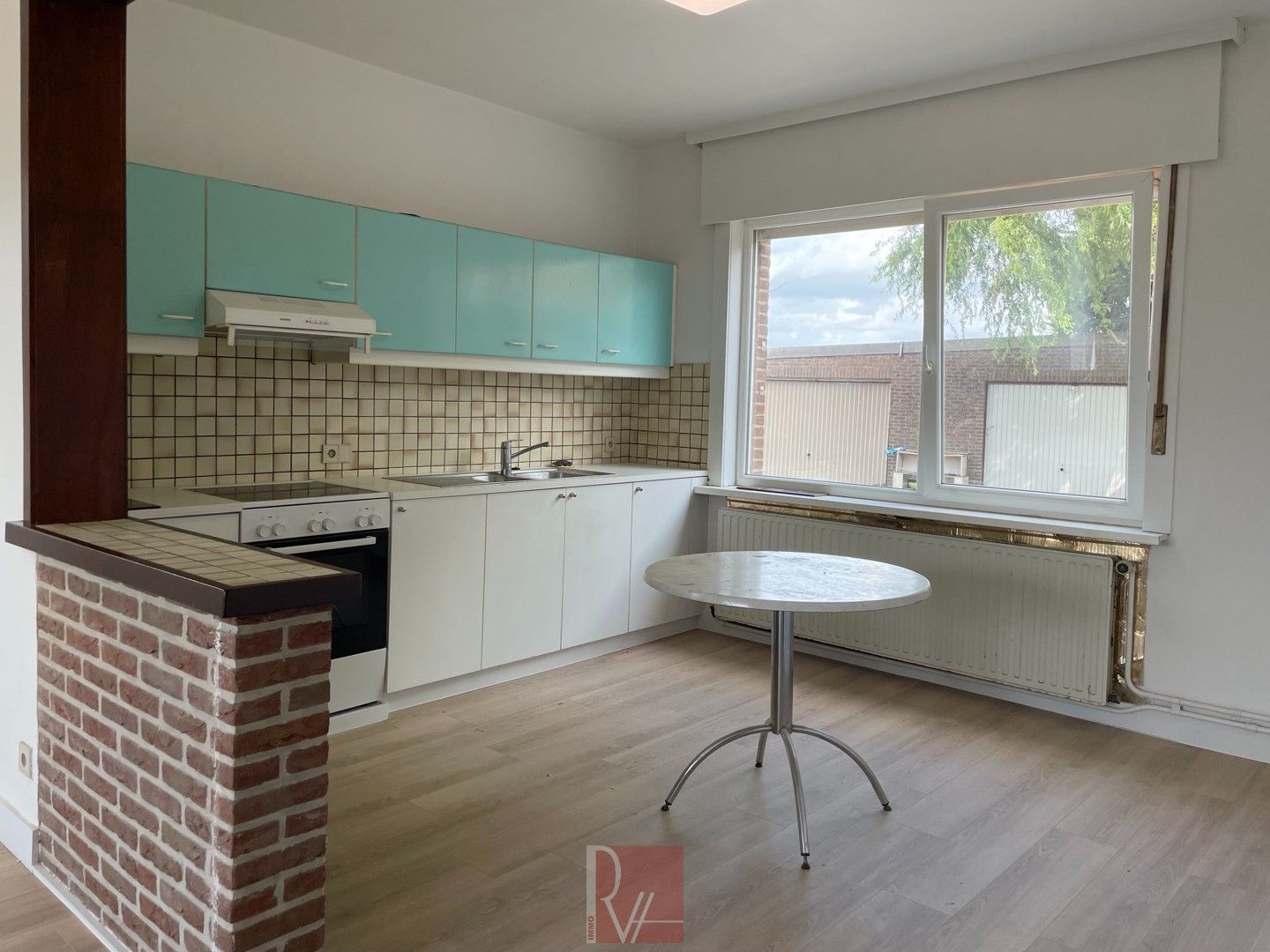 Landelijk gelegen woning met 5 slaapkamers te Meulebeke foto 3
