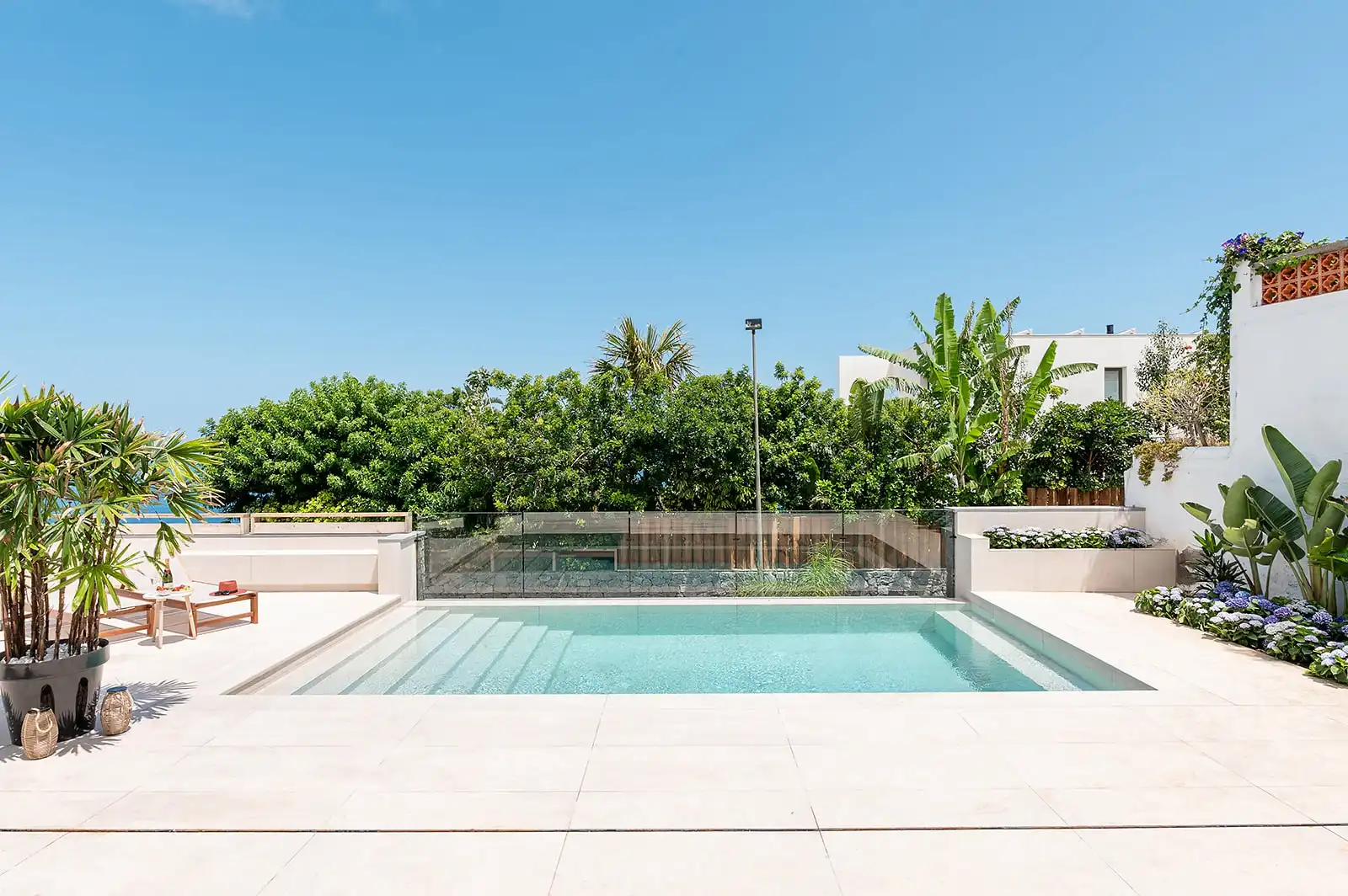 Gloednieuwe luxe villa met infinity pool en zeezicht in El Sauzal, Noord-Tenerife foto 3