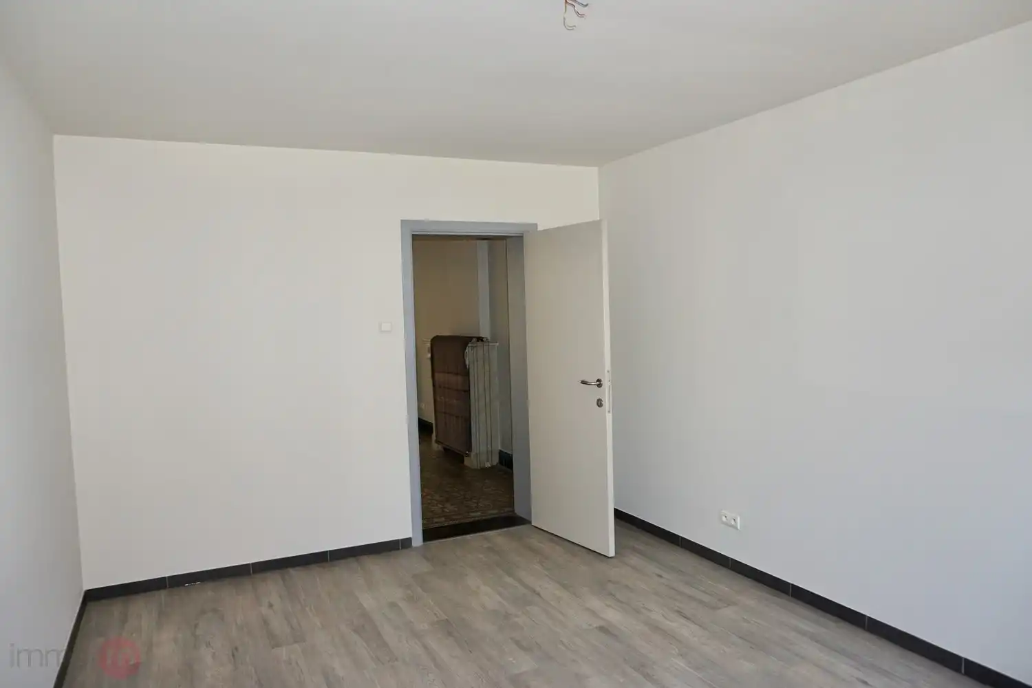 Appartement met 2 slaapkamers, rustig terras en 2 autostaanplaatsen te huur – Bierbeek foto 20