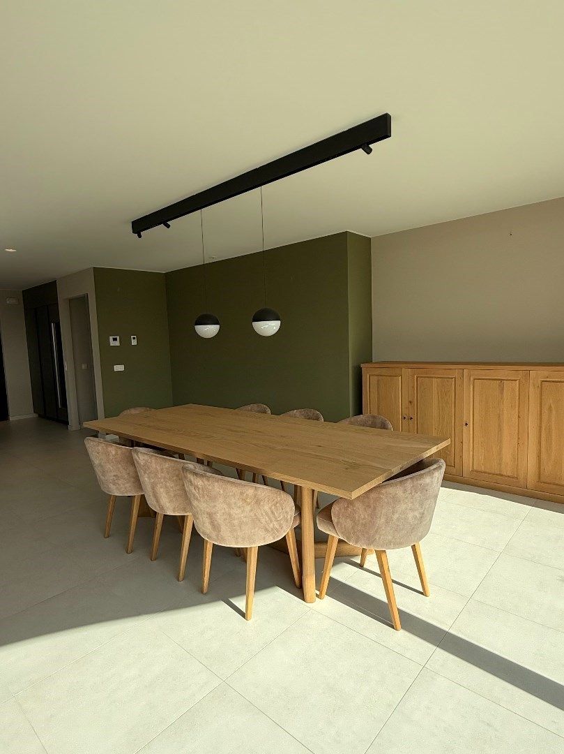 Luxueus appartement met panoramisch uitzicht in residentie Greentower foto 8