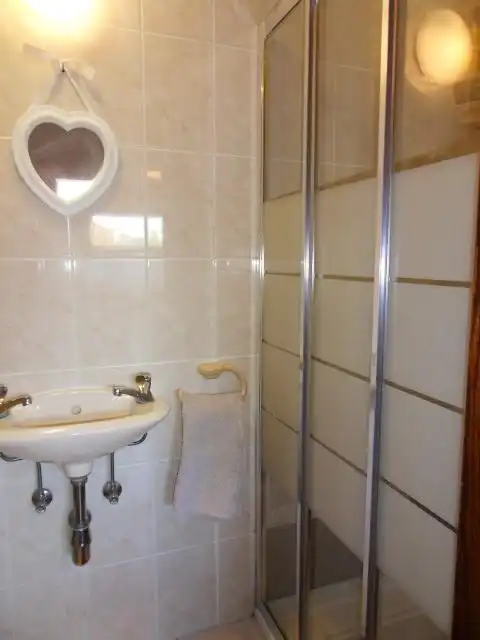 Villa-Landhuis met 4 slpkrs, bureel, 2 garages op 12 are foto 33