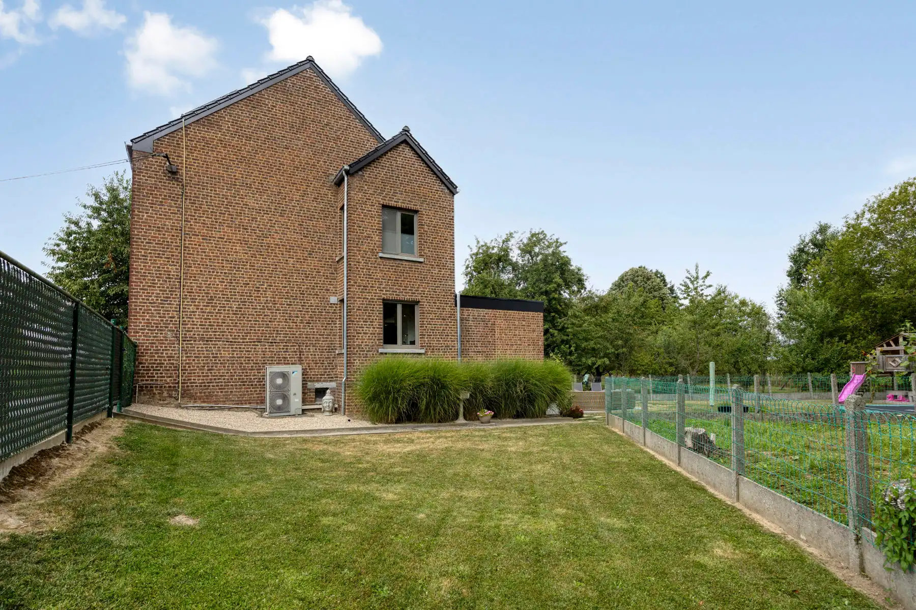 Energiezuinige open bebouwing met 4 slaapkamers op 818 m² foto 24