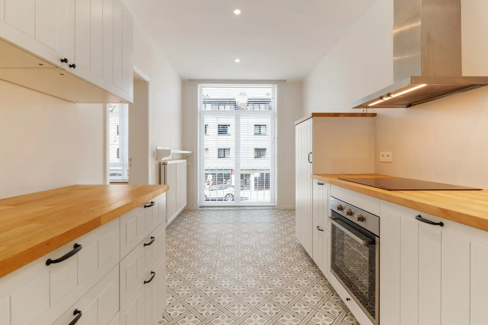 Appartement te koop in Sint-Amandsberg foto 4