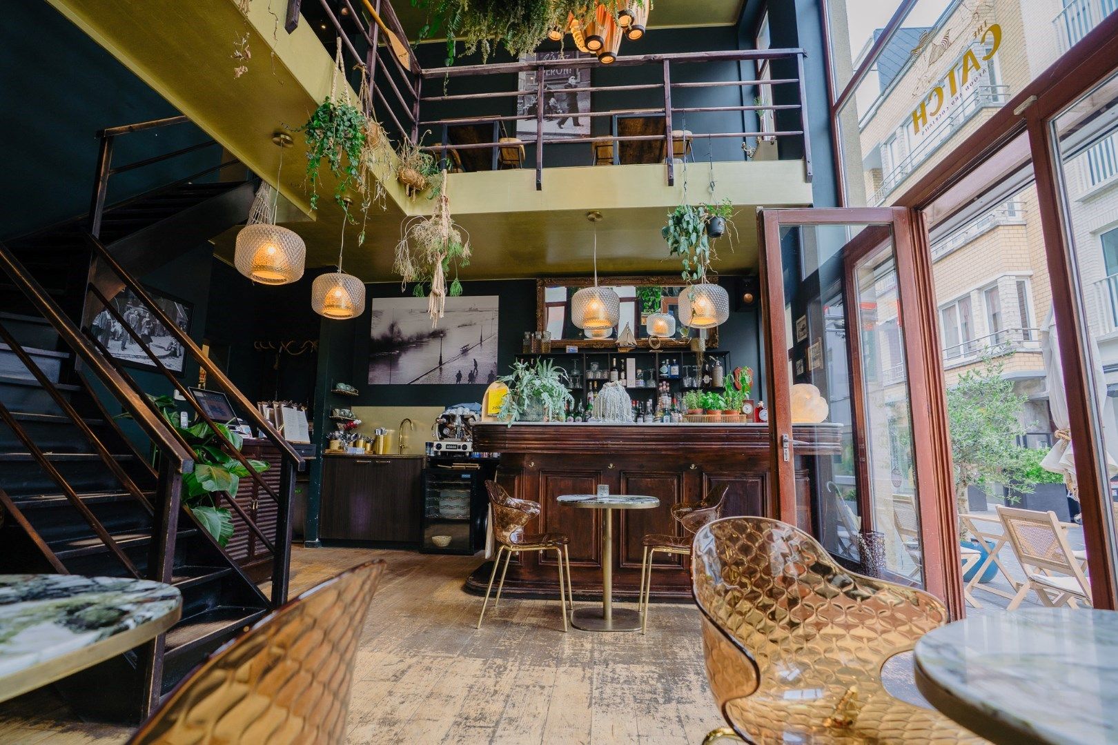 INSTAPKLAAR HANDELSPAND OP TOPLOCATIE  foto 11