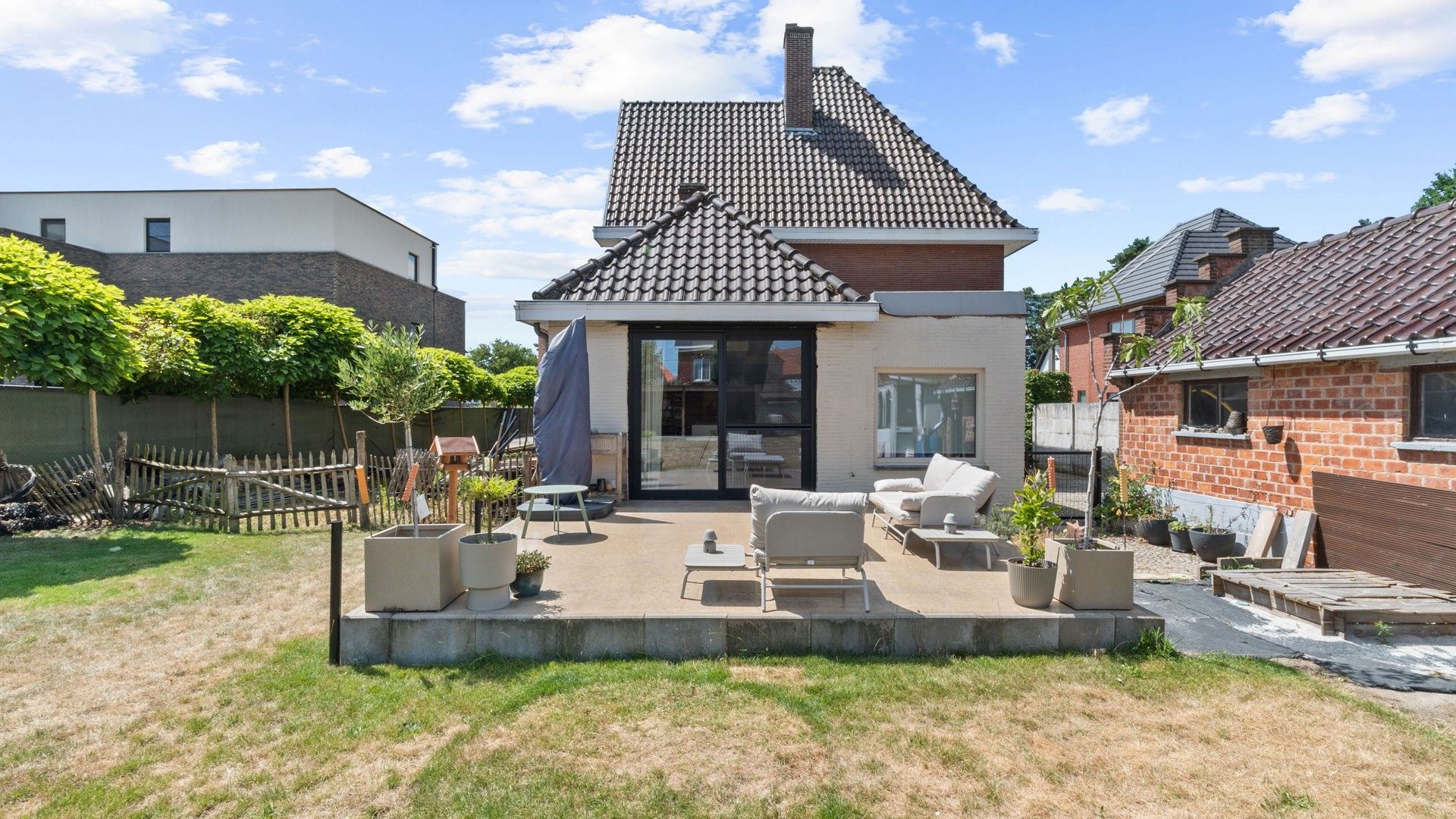 Gerenoveerde karakterwoning nabij het centrum van Houthalen foto 32