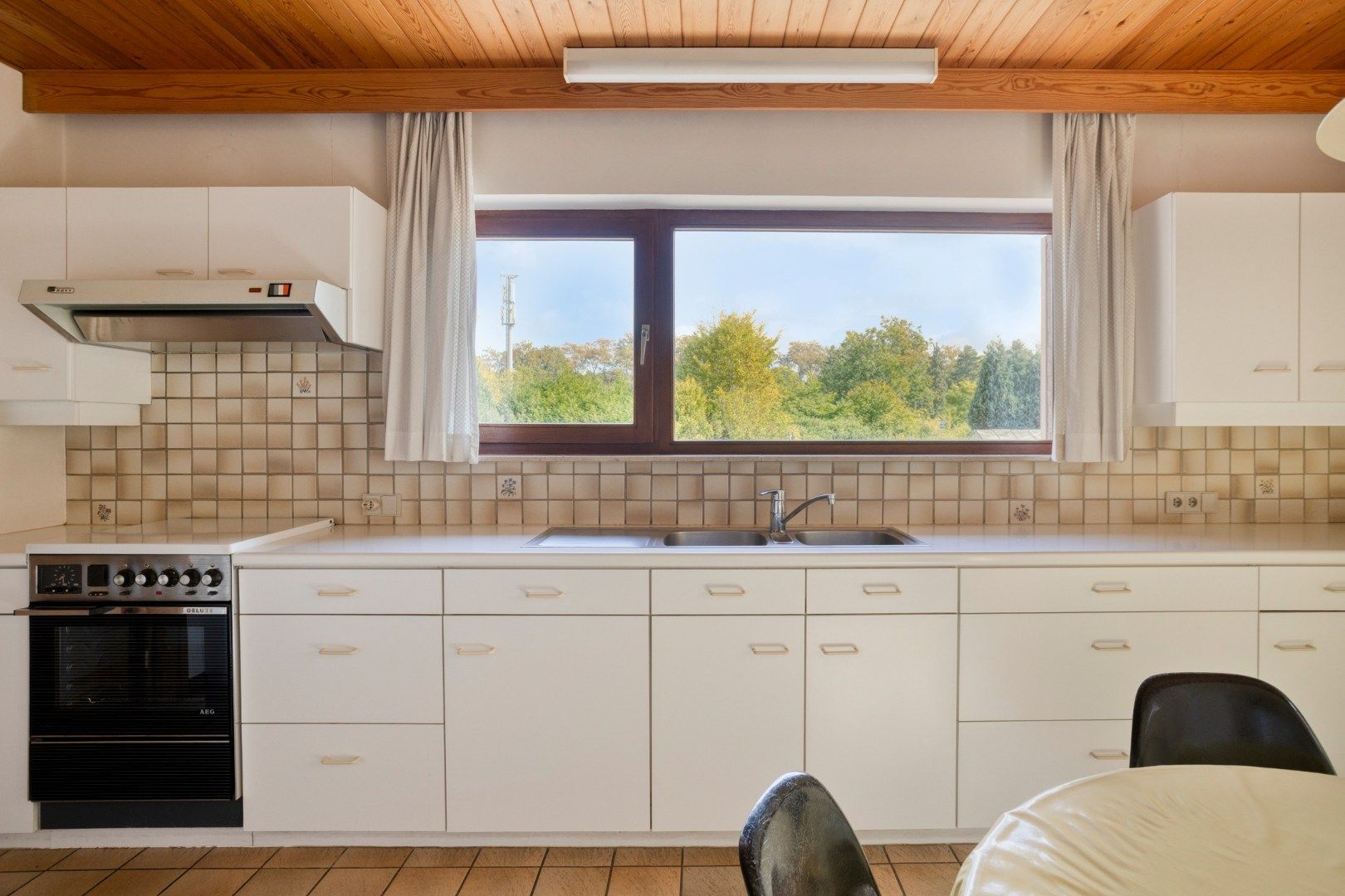 Ruime gezinswoning met grote tuin op perceel van 10a 29ca in Oud-Heverlee – bewoonbare opp. 226 m² foto 12