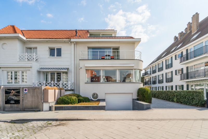 LUXUEUZE VILLA OP 150 M VAN HET STRAND TE KNOKKE (CASINO) foto 41