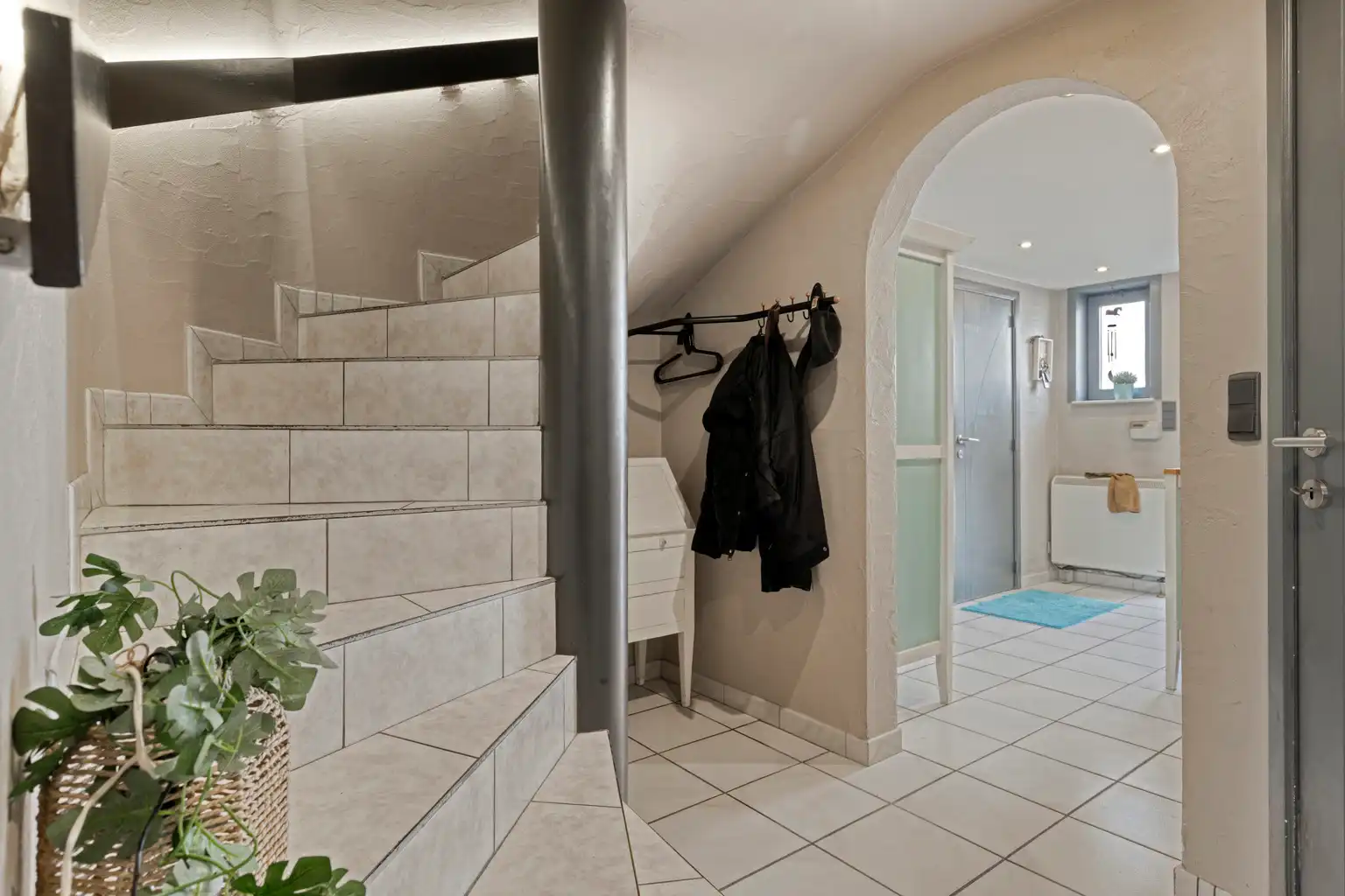 Instapklare bel-étagewoning met garage en zuidgerichte tuin  foto 4