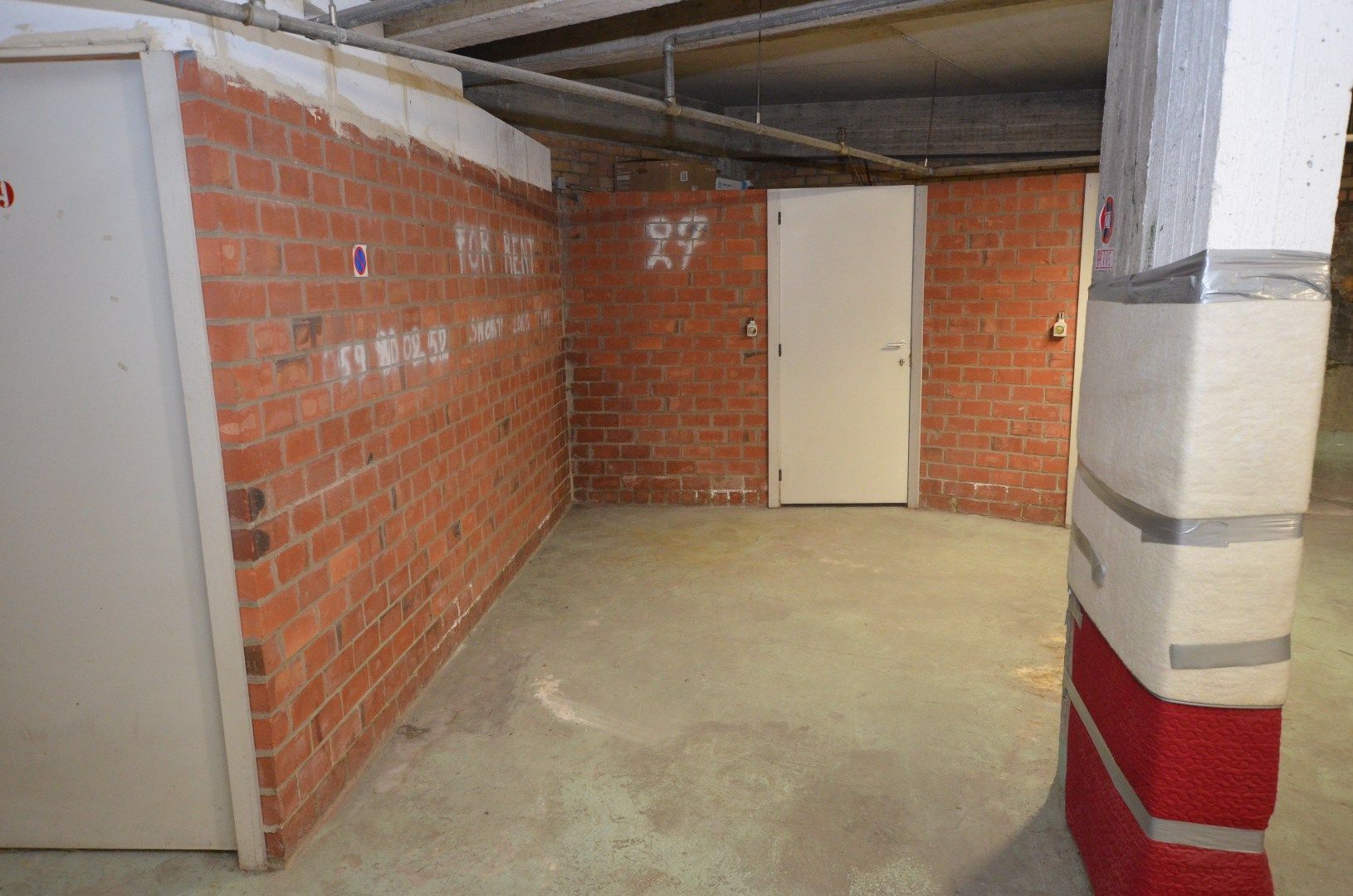 Auto-staanplaats nr°27 foto 3