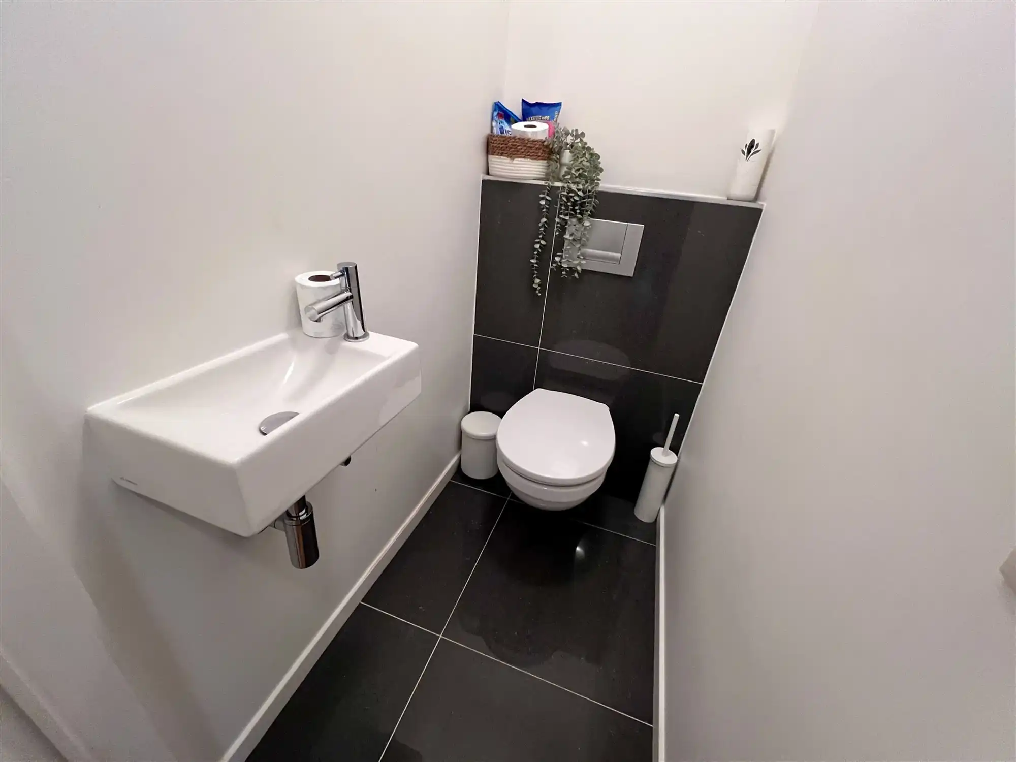 Charmant en recent appartement met zonneterras foto 11