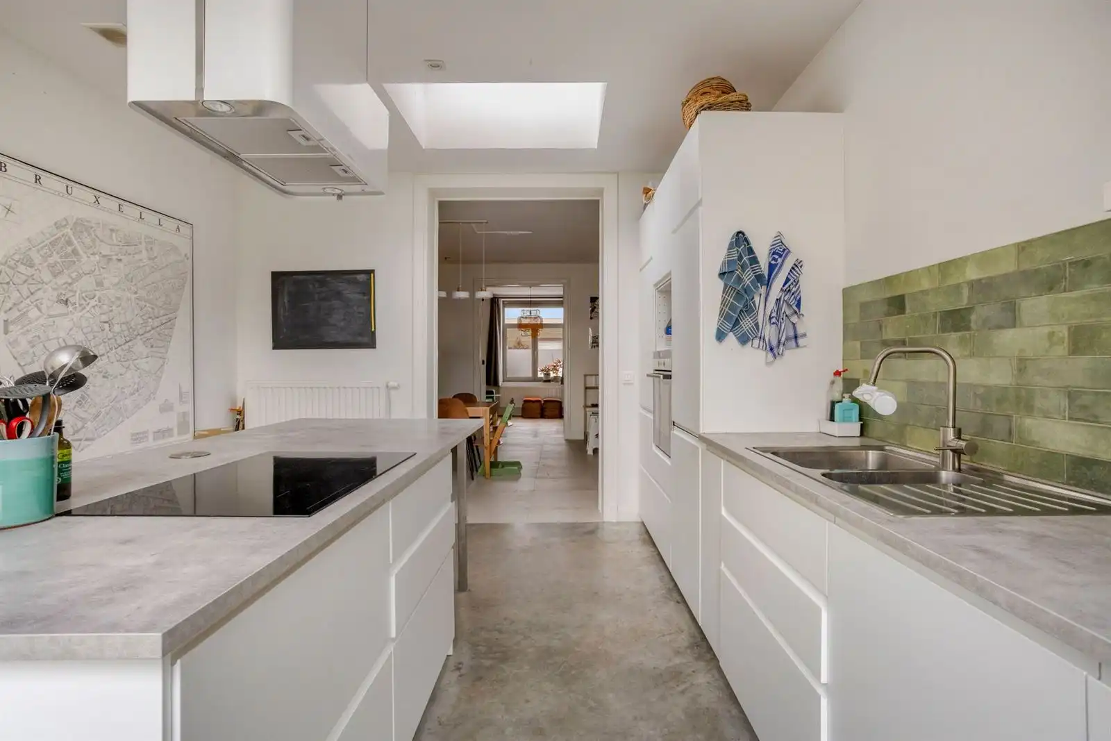 Instapklare en gerenoveerde woning met 3 slaapkamers, bureau en gezellige tuin in Halle foto 7