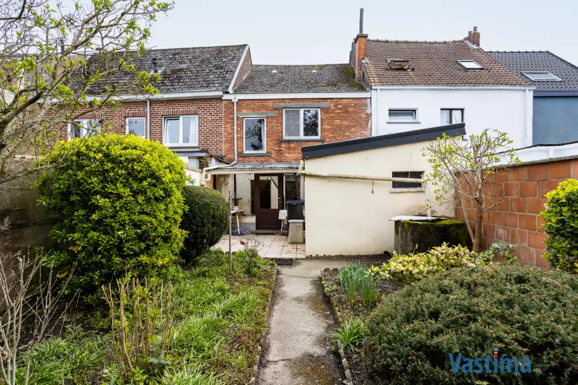 Te renoveren woning met tuin nabij OLV-Ziekenhuis foto 19