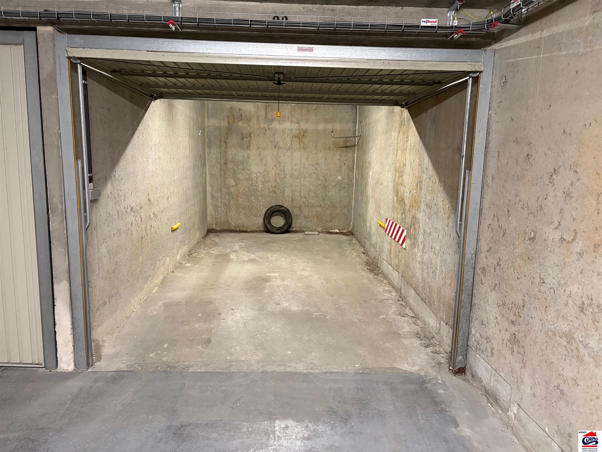 Gemeubeld appartement met 1 slaapkamer op de Zeedijk foto 24