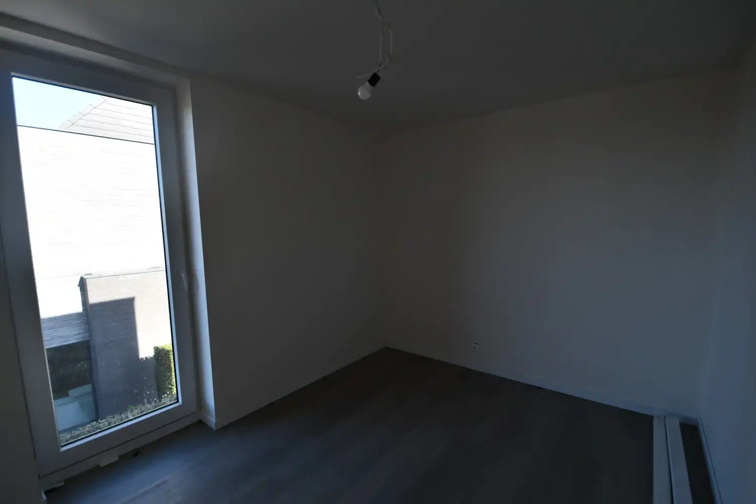 Prachtige halfopen bebouwing met mooie architectuur foto 7