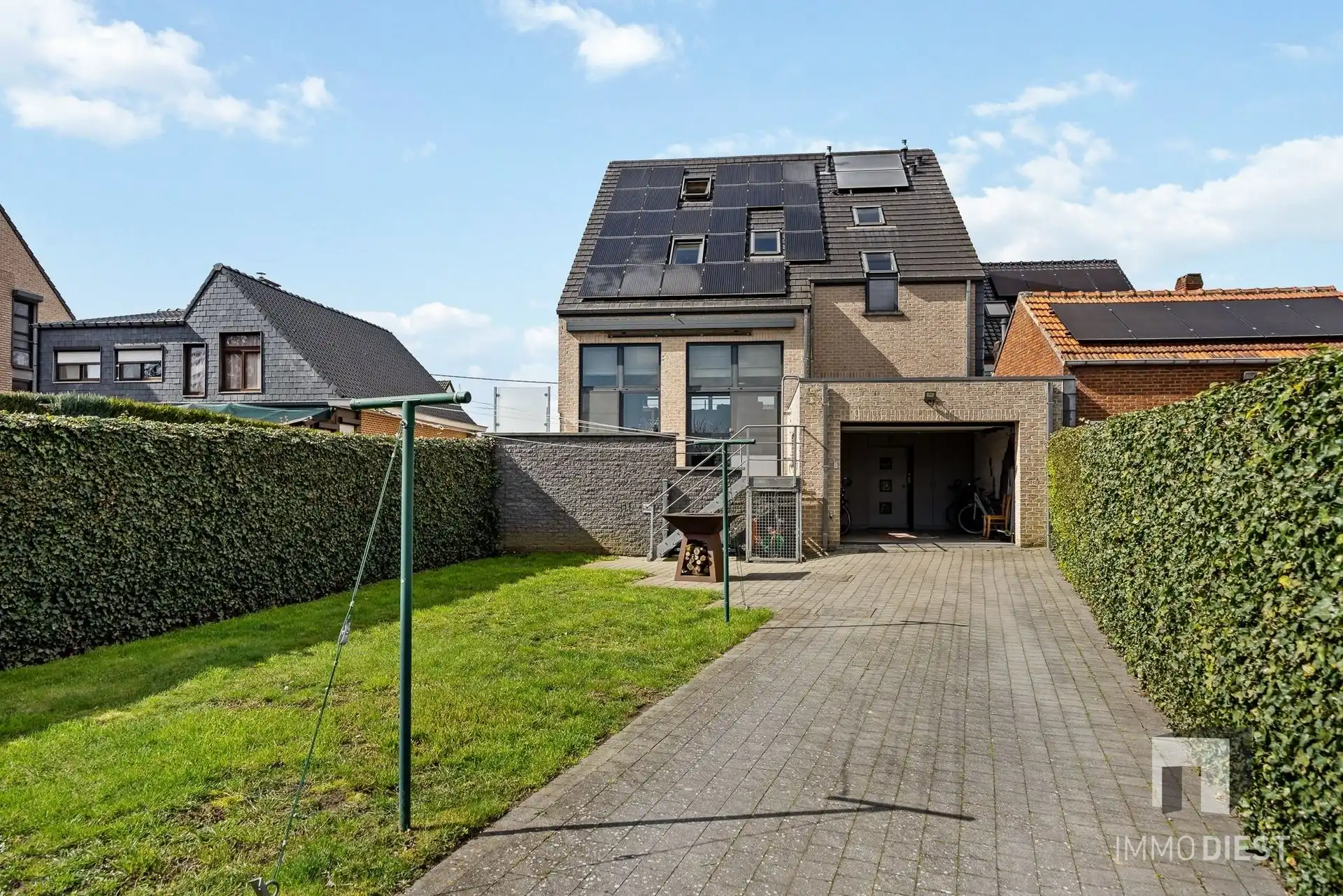 Bedrijfsgebouw én woning aan de stadsrand foto 27