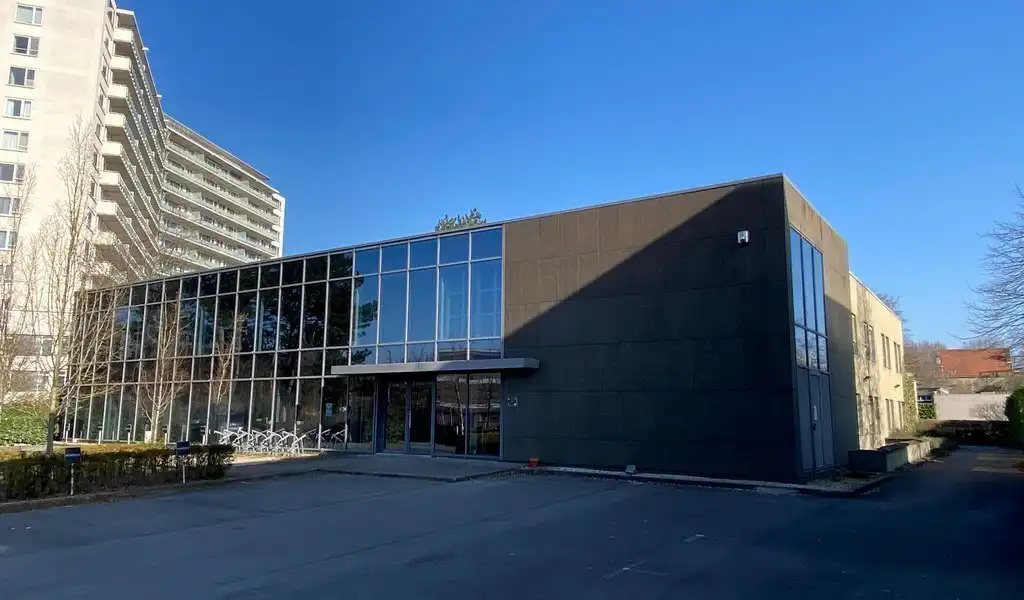 Instapklaar kantoor te huur op wandelafstand van Sint-Pietersstation Gent foto 14