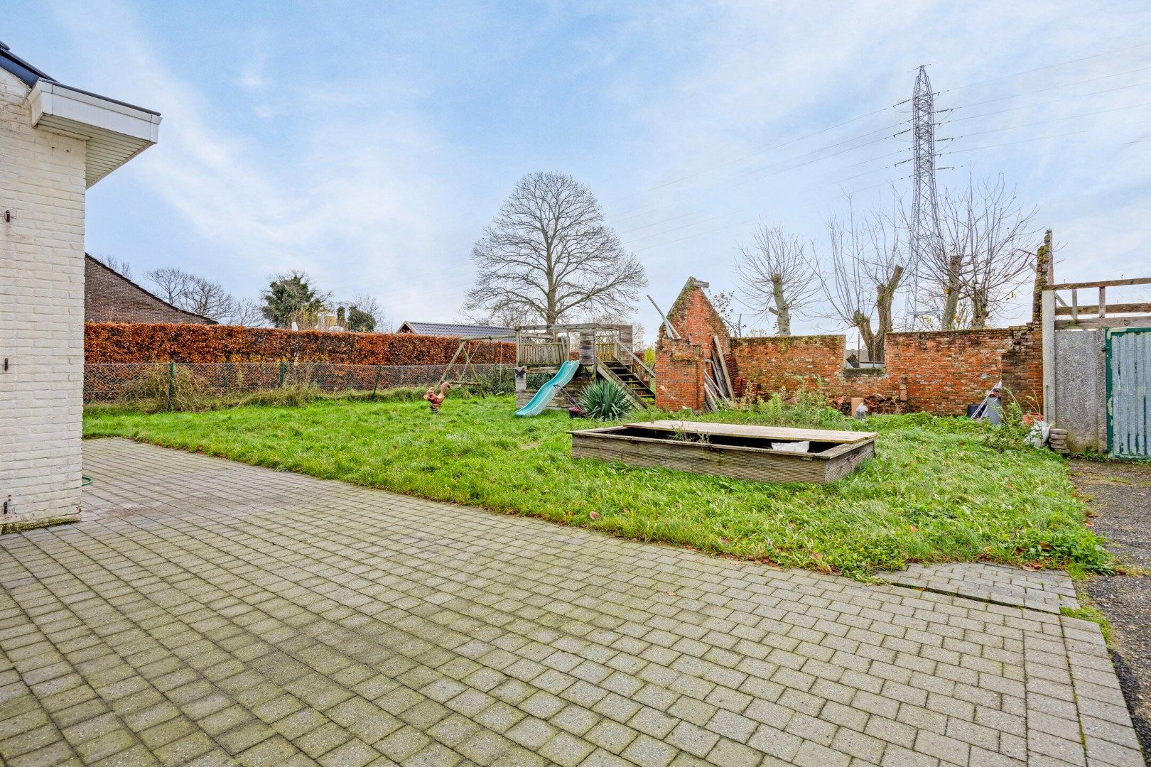 Ruime gezinswoning op zongericht perceel van 859 m² met zicht op groen !  foto 17